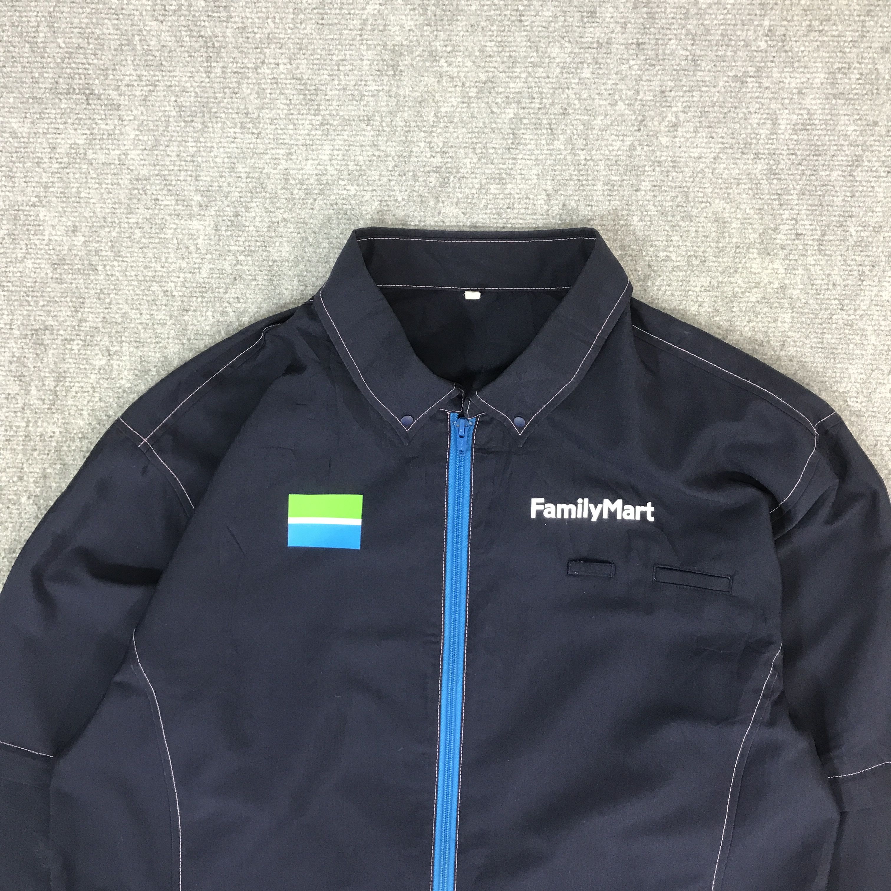 Japanese Brand FAMILY MART JAPAN UNIFORM JACKET K66B14 Size US L / EU 52-54 / 3 - 2 Thumbnail