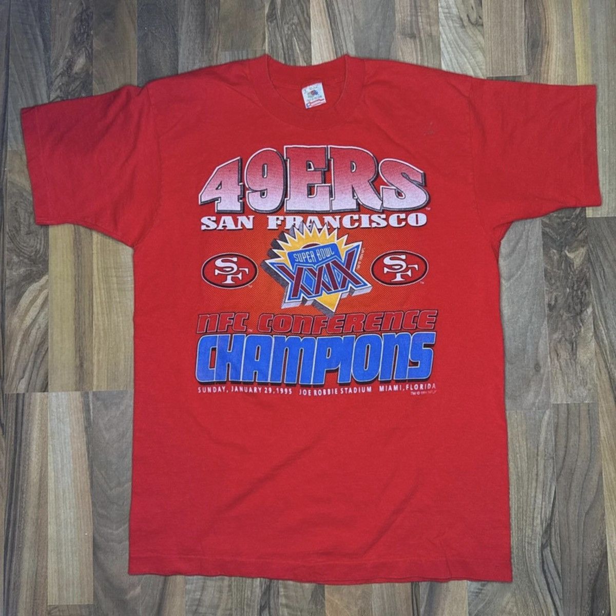 Fruit Of The Loom Vintage 1994 Super Bowl XXIX T-Shirt Red Mens L 49ers NFL Size US L / EU 52-54 / 3 - 1 Thumbnail