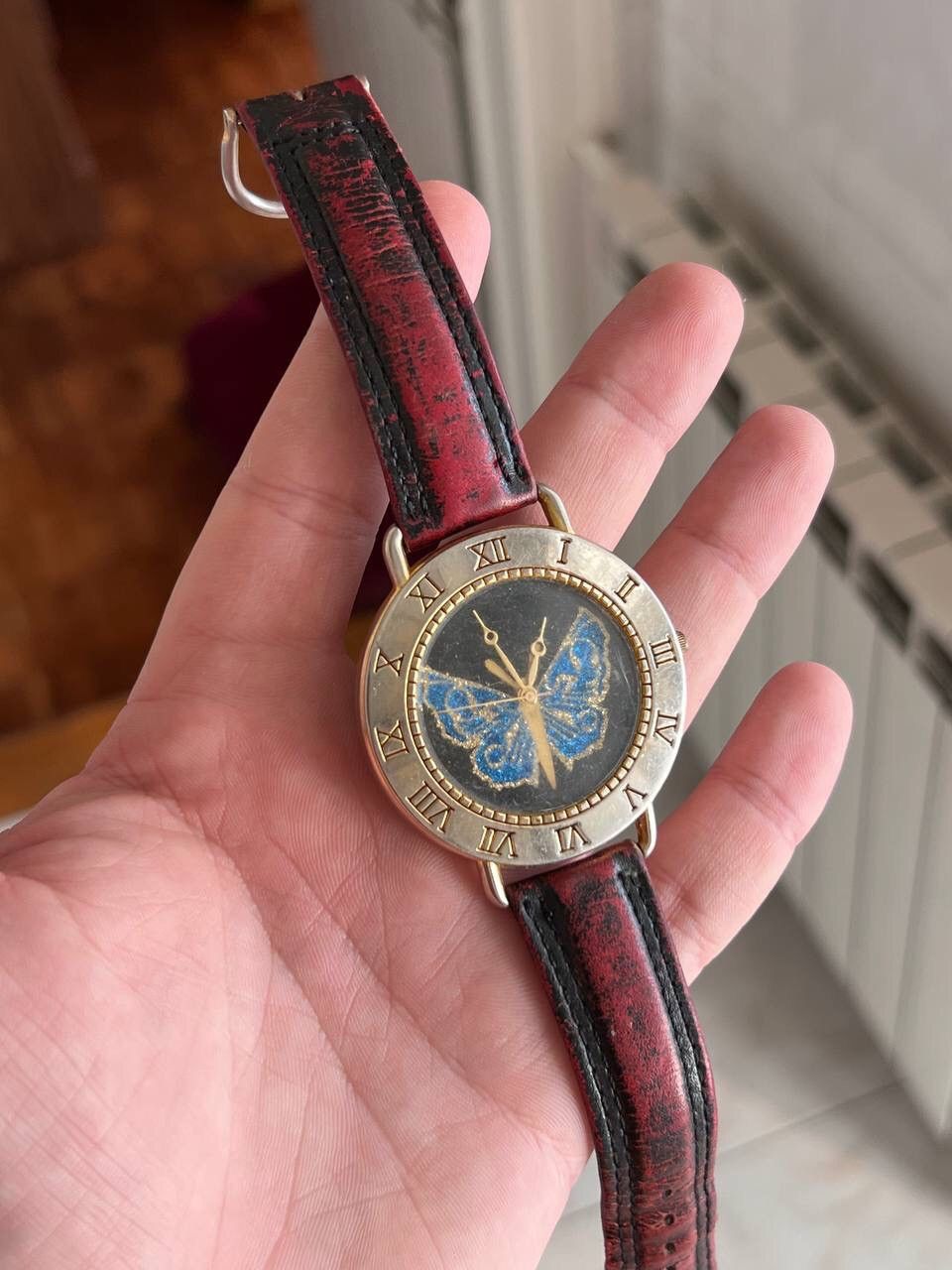 Japanese Brand × Vintage Vintage Butterfly 🦋 Big 90s Japanese style futuristic Watch Size ONE SIZE - 7 Thumbnail