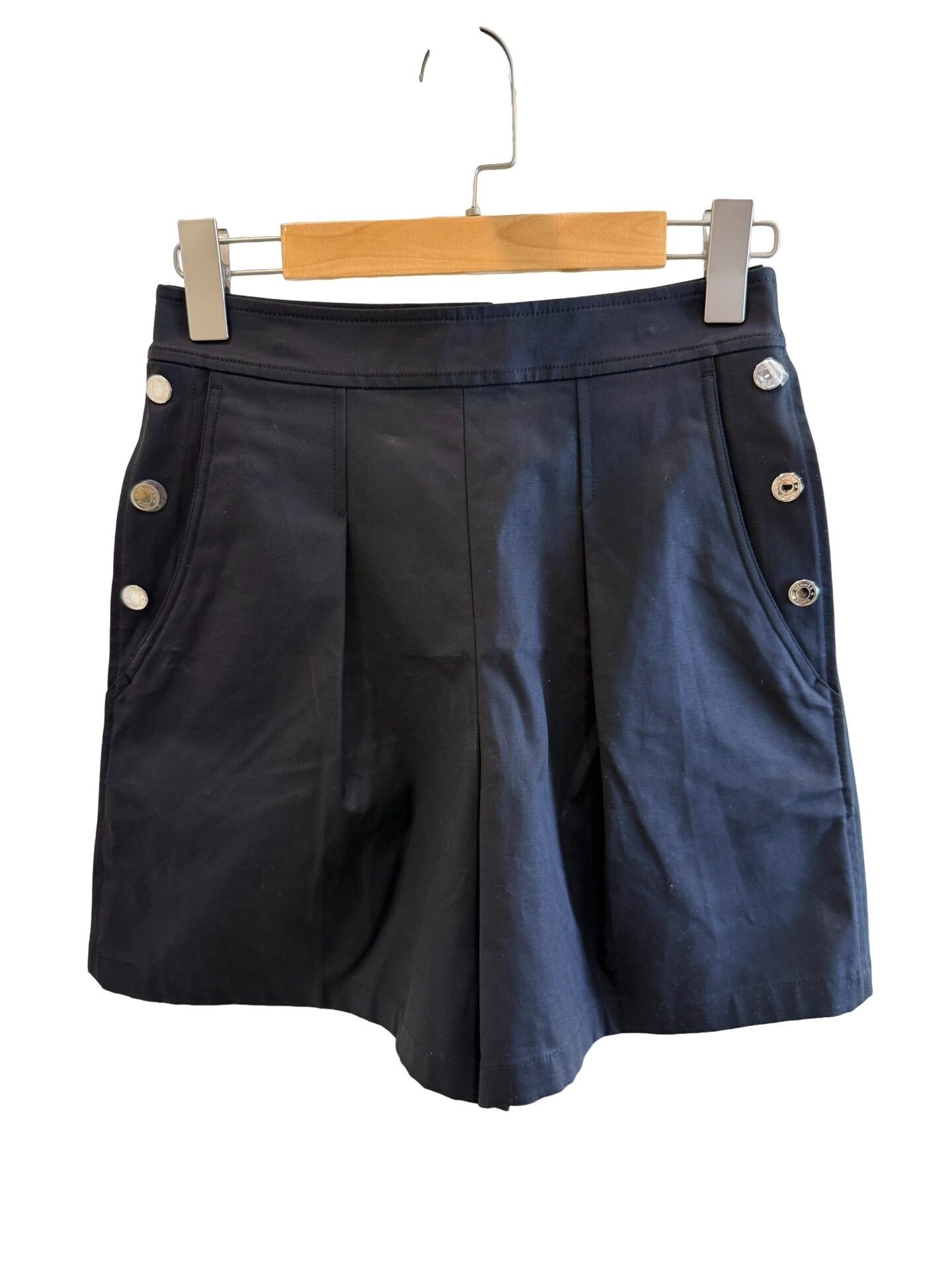 Hermes Hermes Belted Button Detail Shorts FR 34 Size 25" / US 0 / IT 36 - 1 Thumbnail