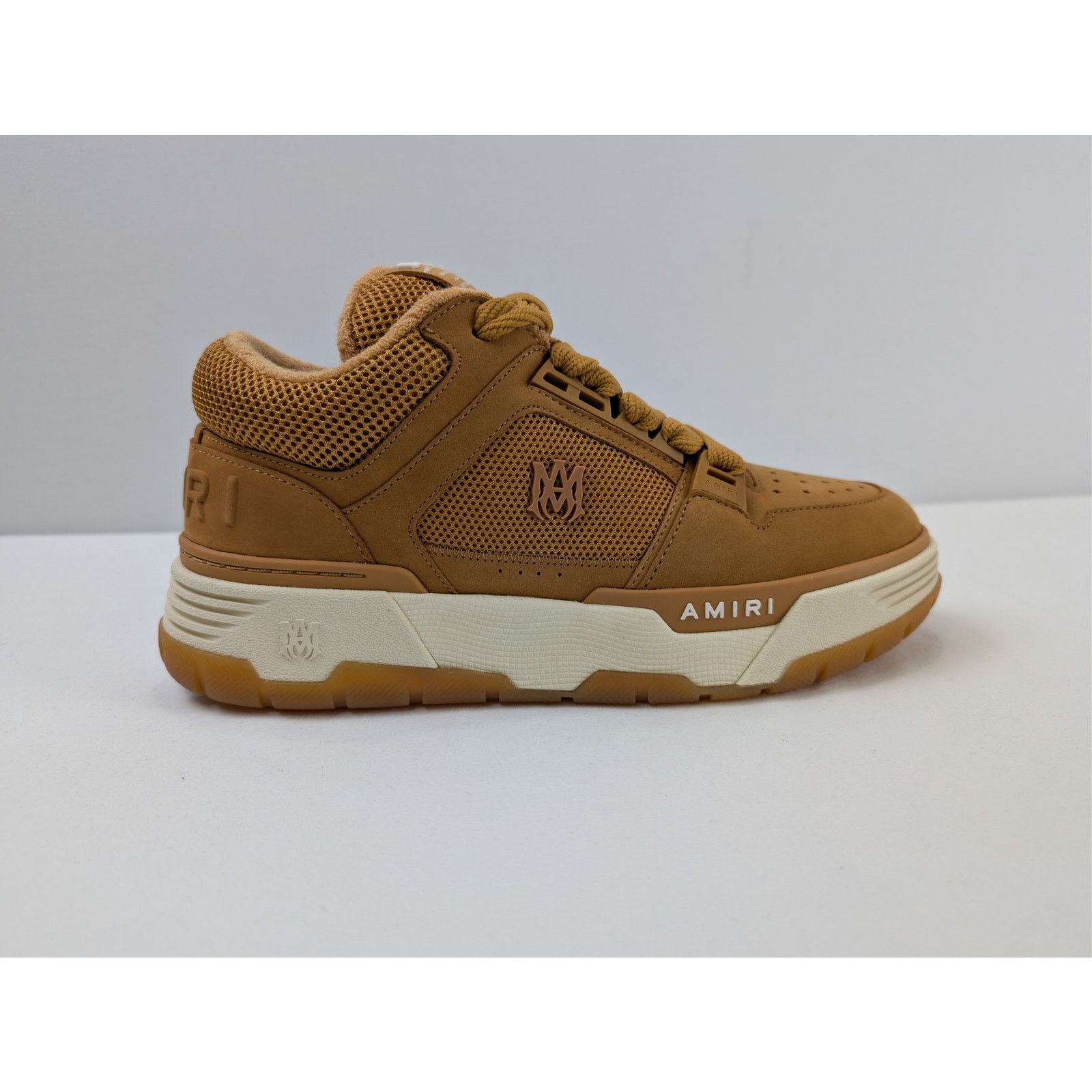 Amiri o1rshd1 Nubuck MA-1 Sneaker shoe in Wheat/Brown Size US 10 / EU 43 - 4 Thumbnail