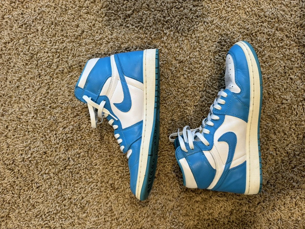 Jordan Brand Jordan 1 Unc Size US 10.5 / EU 43-44 - 2 Thumbnail