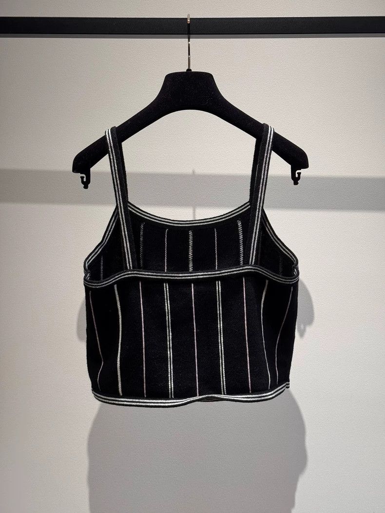 Chanel Chanel Cashmere suspender vest Nextarrow-2505 Size XXS / US 00 / IT 34 - 2 Thumbnail