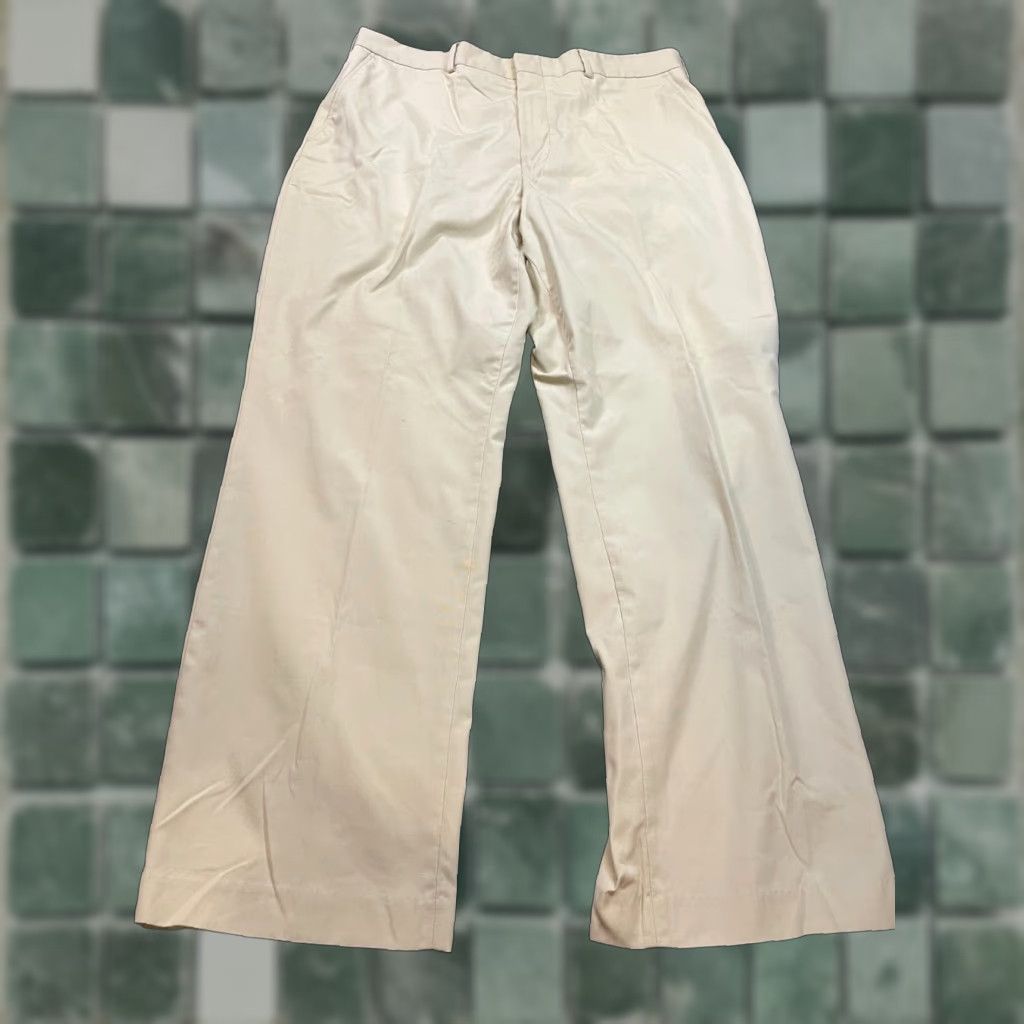Vintage Windham Pointe Khaki Pants Mens 36-30 Beige Khakis Regular 36 34 30 Inseam Men stain Photos Size US 36 / EU 52 - 1 Thumbnail
