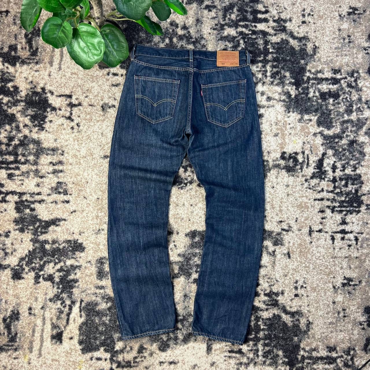 Levi's 501 Levis Blue Denim Tapered Fit Denim Jeans Size US 32 / EU 48 - 1 Thumbnail