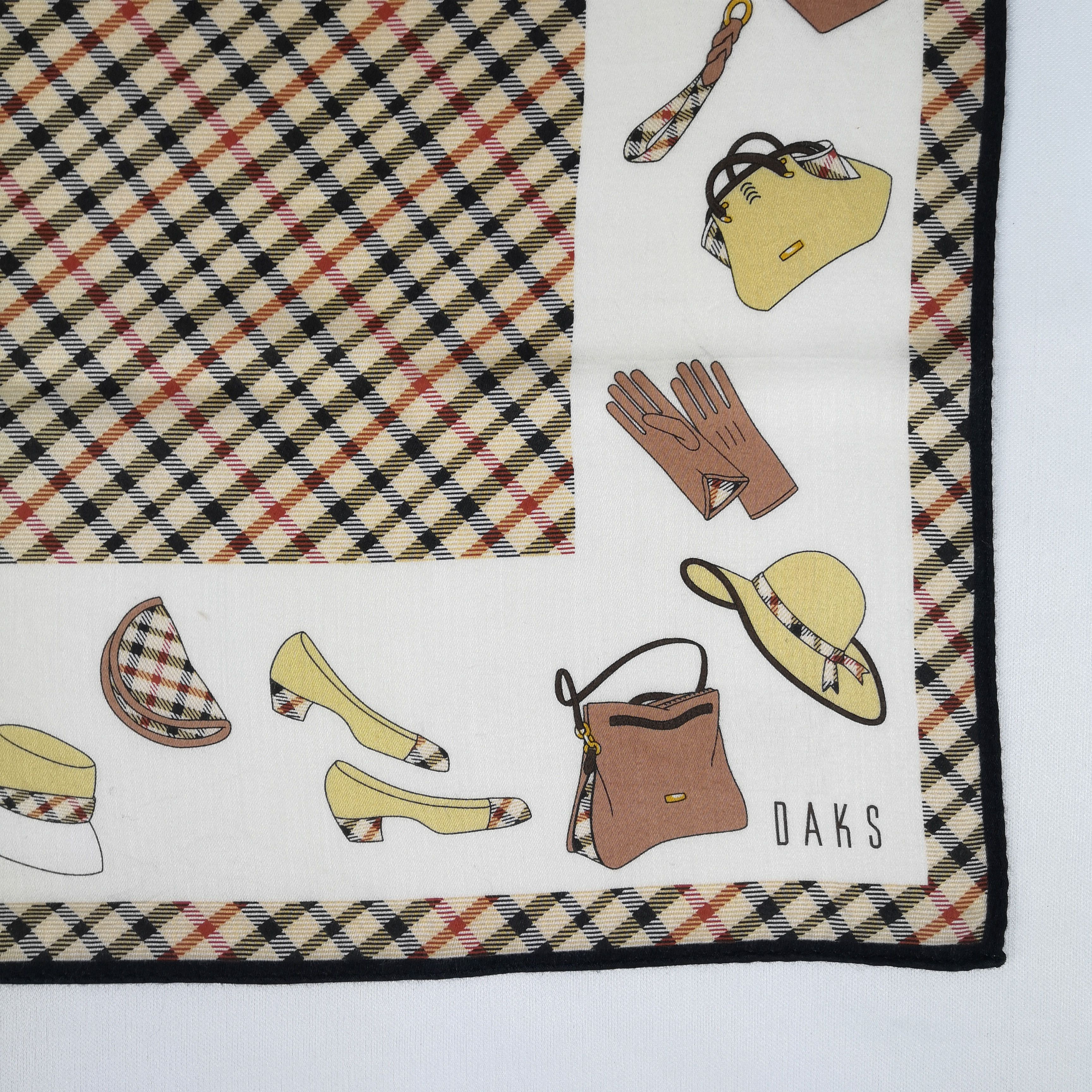 DAKS Vintage DAKS London Handkerchief Neckerchief Bandana Size ONE SIZE - 2 Thumbnail