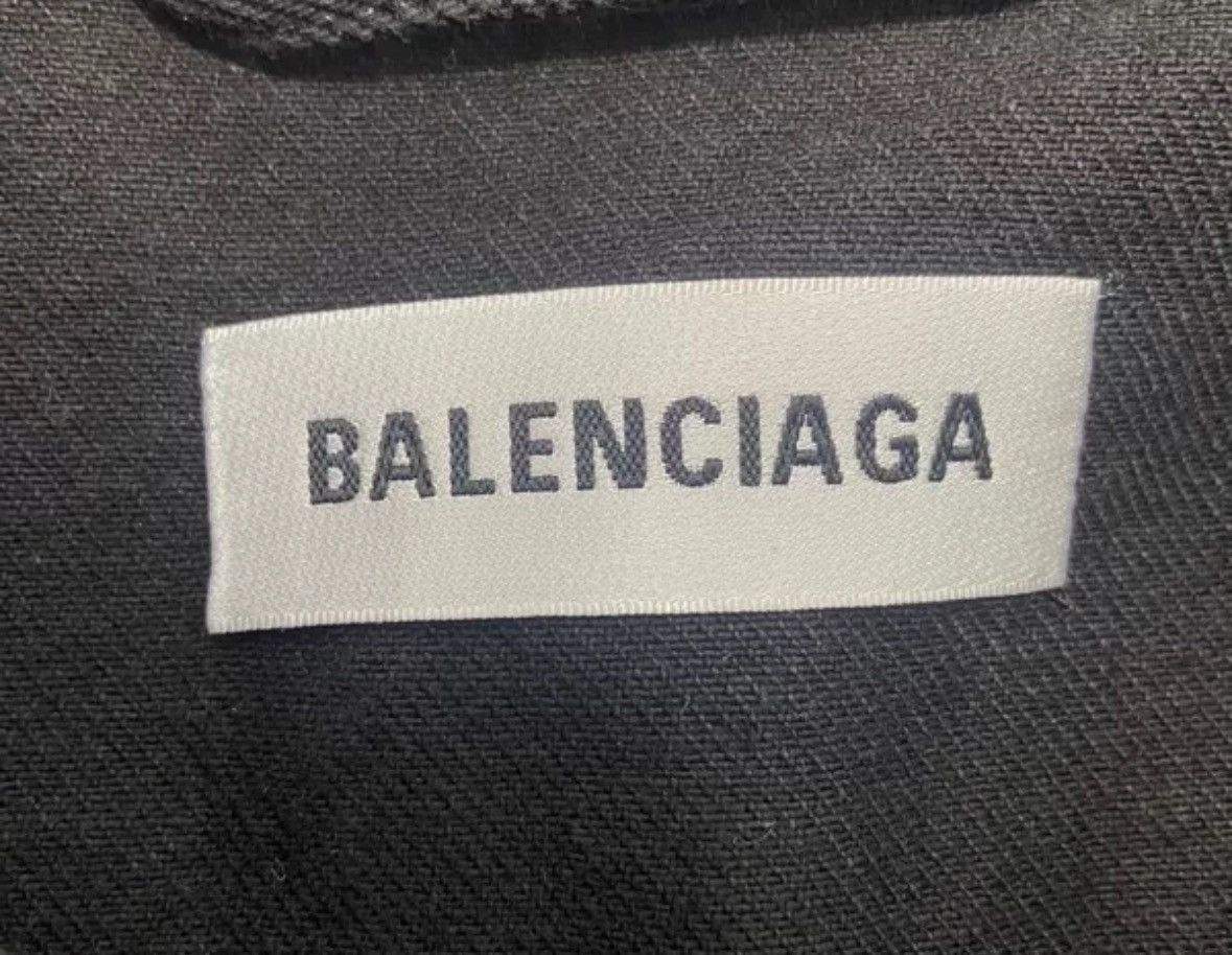Balenciaga Balenciaga back rhinestone logo jacket2412-Nextarrow Size US S / EU 44-46 / 1 - 3 Thumbnail