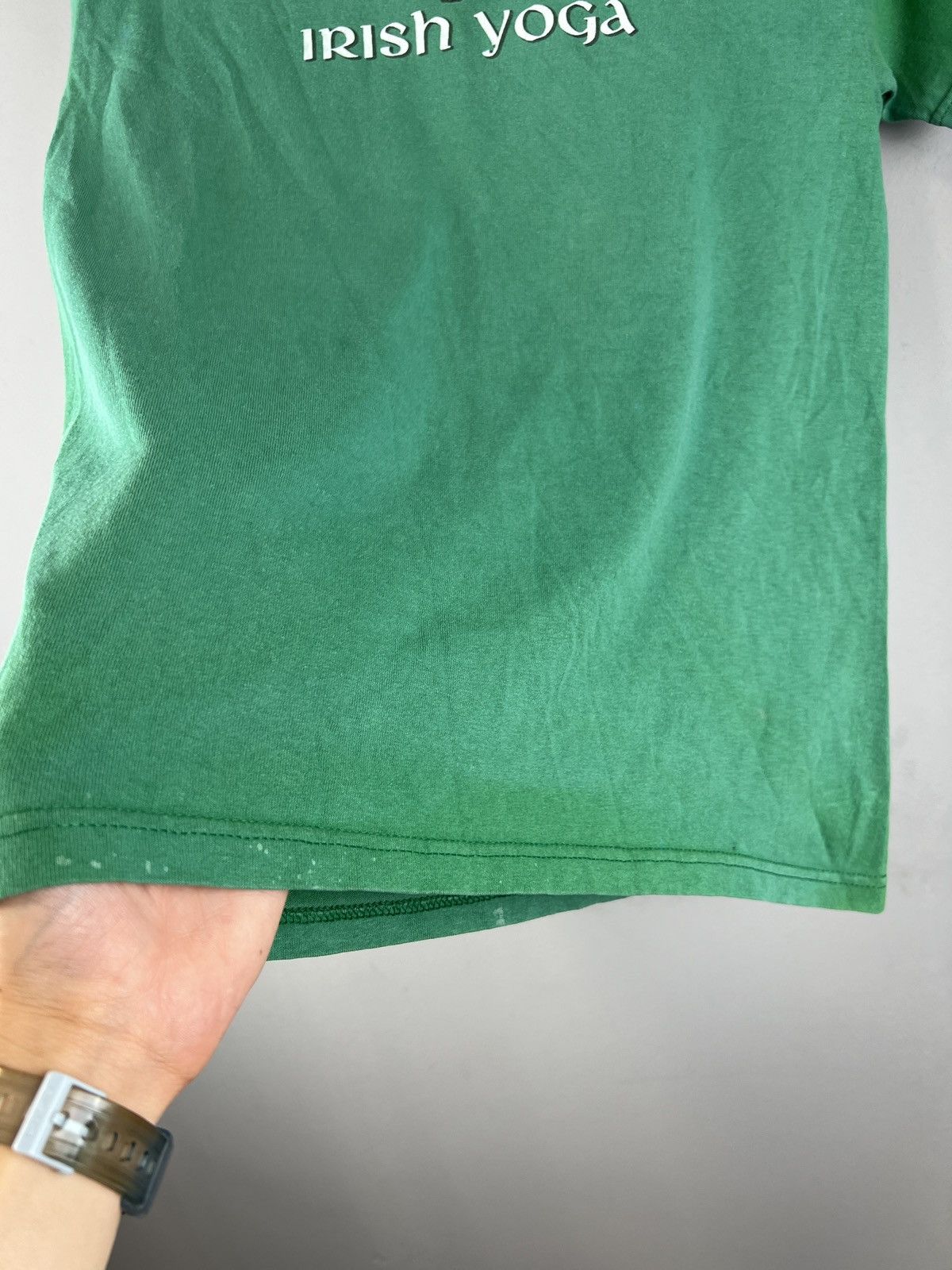 Japanese Brand Vintage faded humor tee Irish Yoga y2k Size US S / EU 44-46 / 1 - 7 Thumbnail
