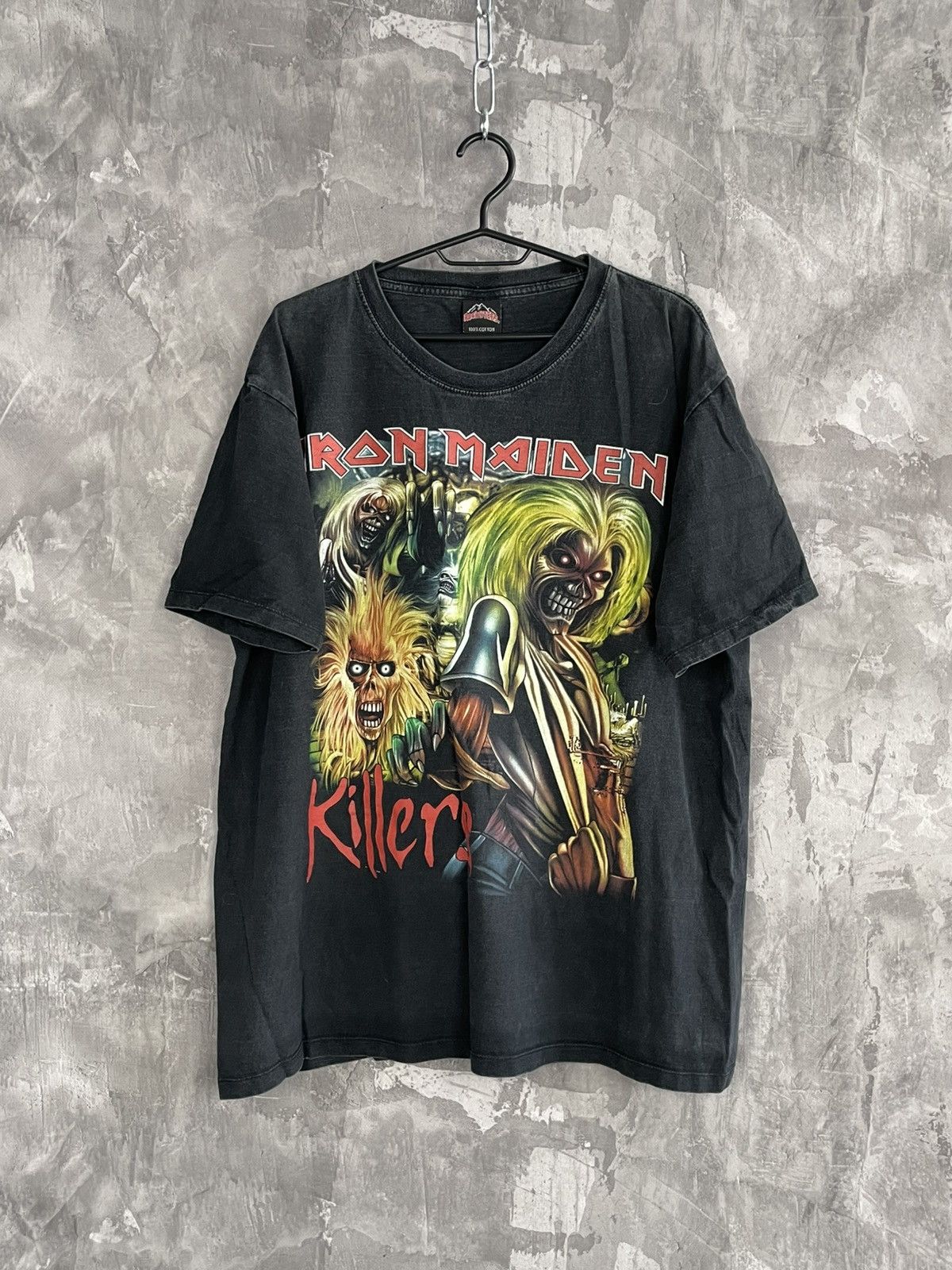 Vintage Iron Maiden Vintage Grunge Vibe Rock t-shirt Size US XL / EU 56 / 4 - 1 Thumbnail