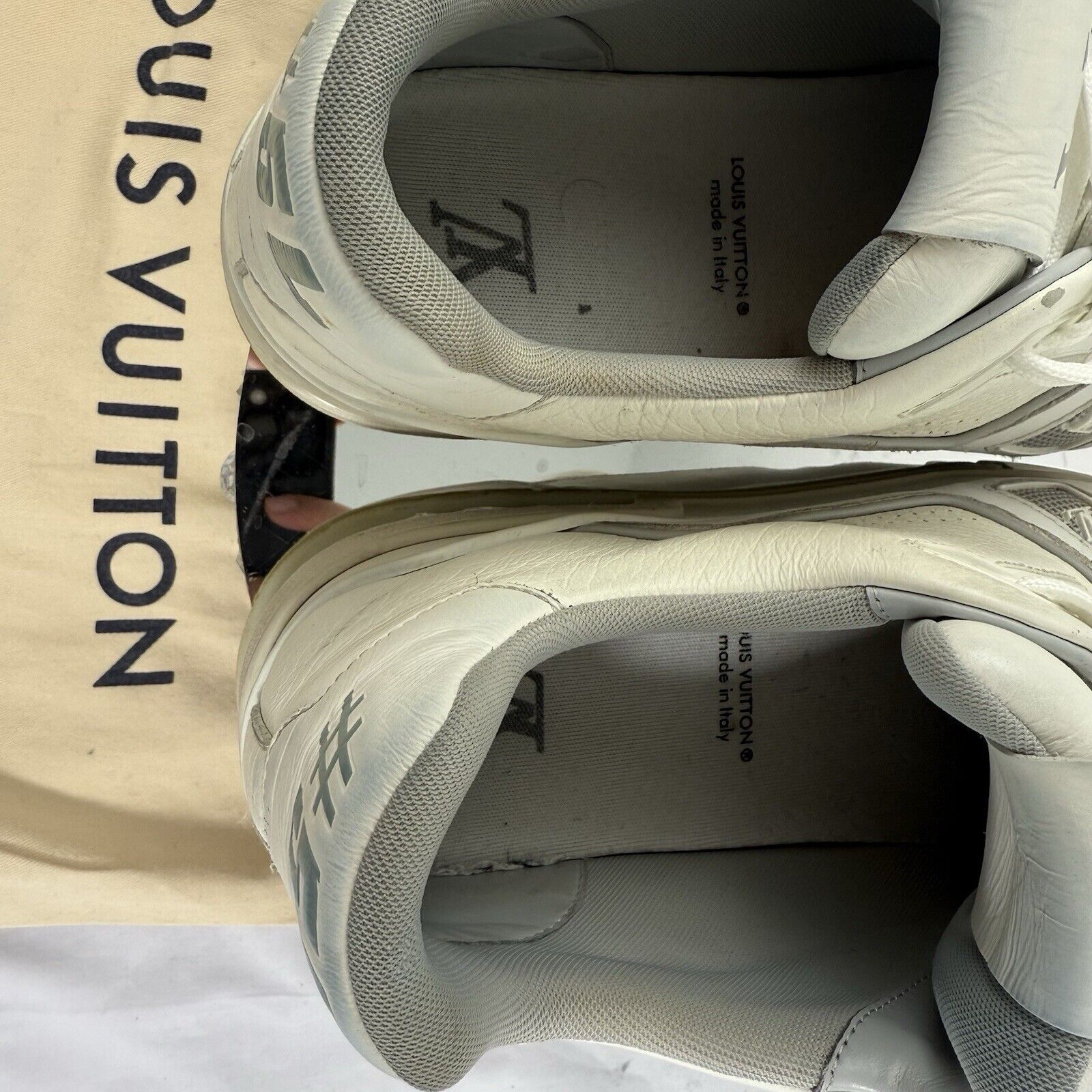Louis Vuitton Louis Vuitton LV Trainers White Sneakers – Size 9 US Authent Size US 9 / EU 42 - 13 Thumbnail
