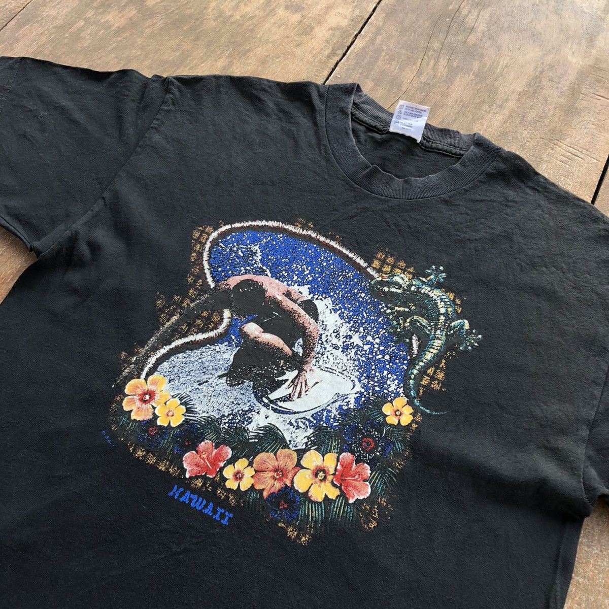 Vintage Thrashed Faded Hawaii Surfing Rare T Shirt