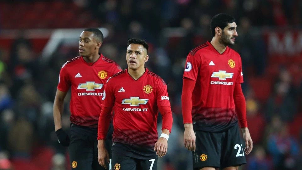 Adidas MANCHESTER UNITED 2018 2019 HOME FOOTBALL SOCCER JERSEY Size US S / EU 44-46 / 1 - 7 Thumbnail