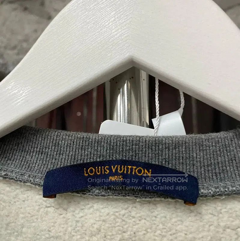 Louis Vuitton Louis Vuitton Gray Long Sleeve Sweatshirt . Size US XS / EU 42 / 0 - 6 Thumbnail