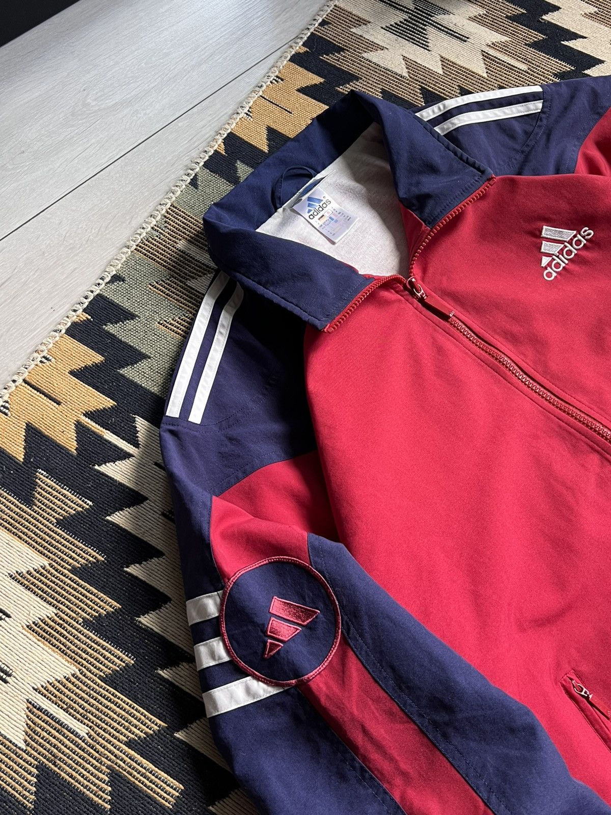 Adidas Vintage Adidas 3 Stripes Nylon Jacket Size US M / EU 48-50 / 2 - 5 Thumbnail