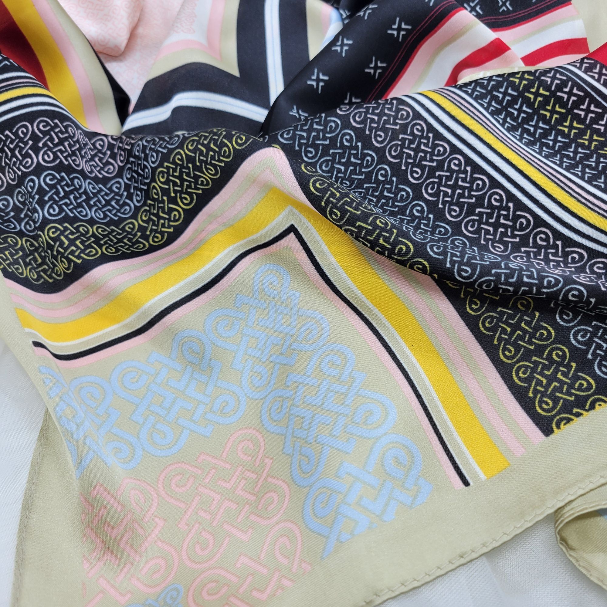 Other Patchwork Print Silk Appearance Square Scarf Stylish & Versa Size ONE SIZE - 4 Thumbnail