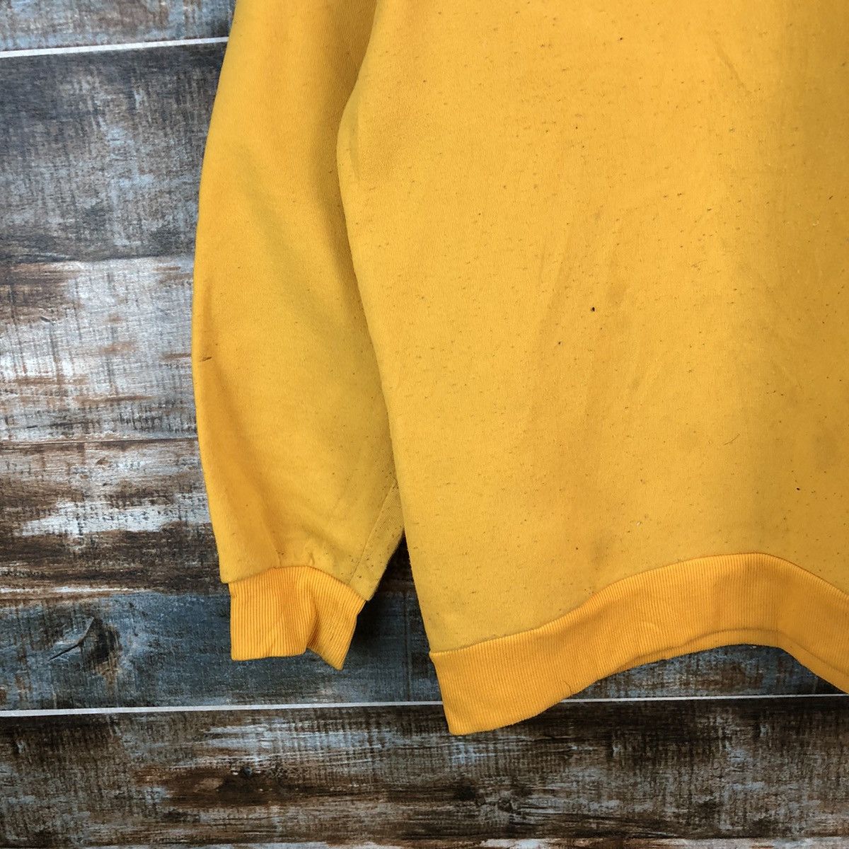 Japanese Brand × Vintage Logos Days Yellow Sweatshirt #A1926 Size US M / EU 48-50 / 2 - 7 Thumbnail