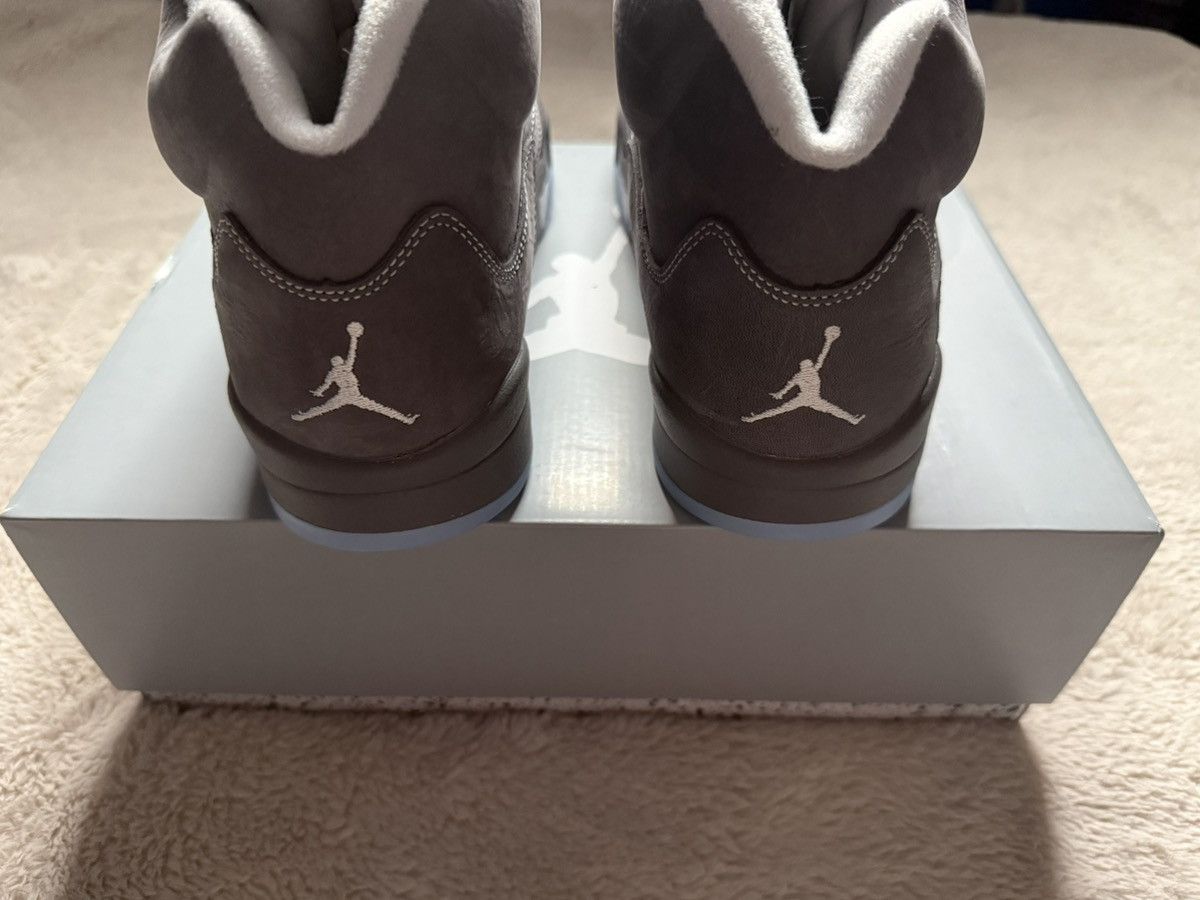 Jordan Brand Jordan 5 Wolf Grey Size US 10 / EU 43 - 2 Thumbnail