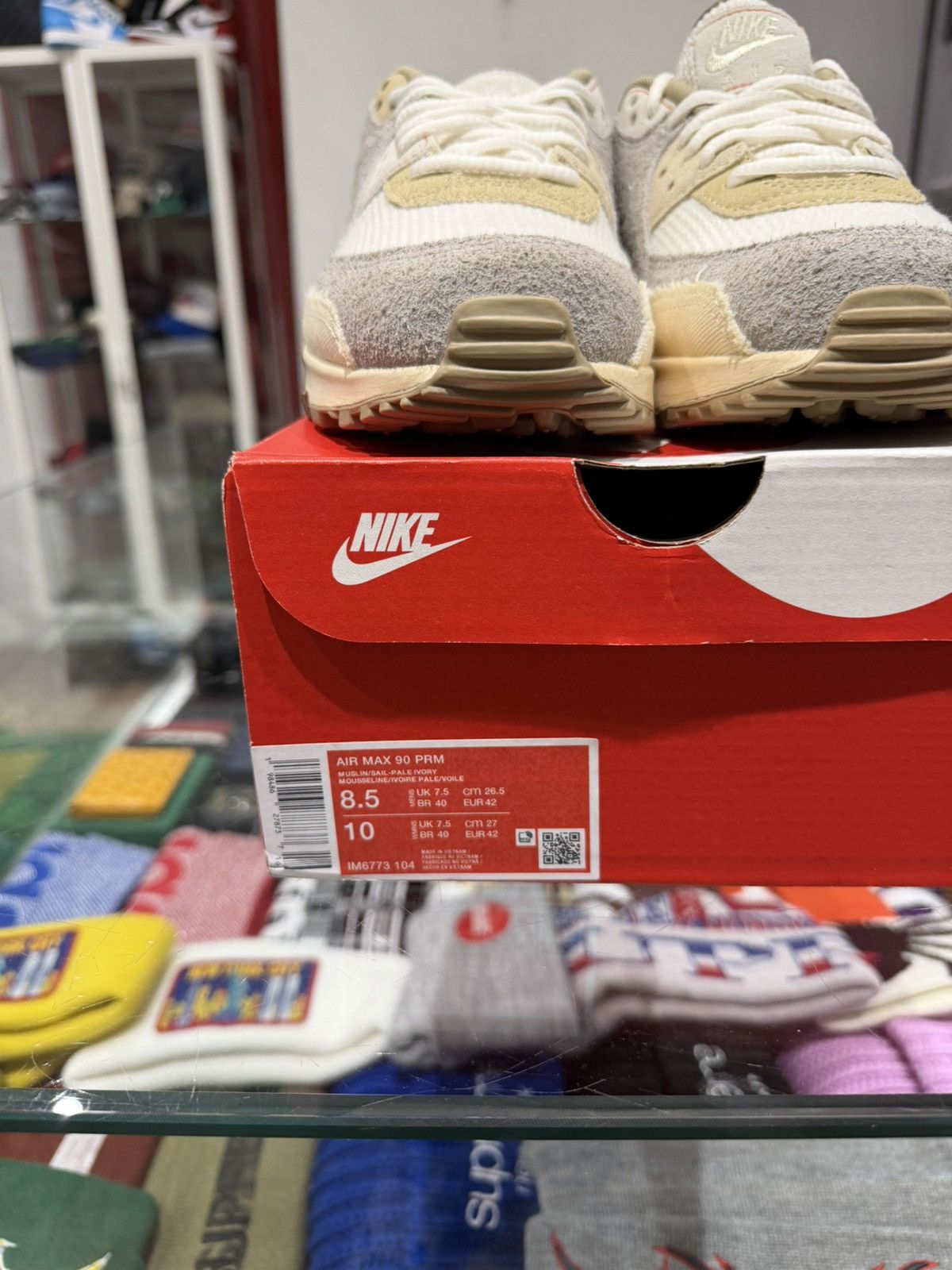 Nike Nike Air Max 90 Premium Pale Ivory Size: 8.5 Size US 8.5 / EU 41-42 - 8 Thumbnail