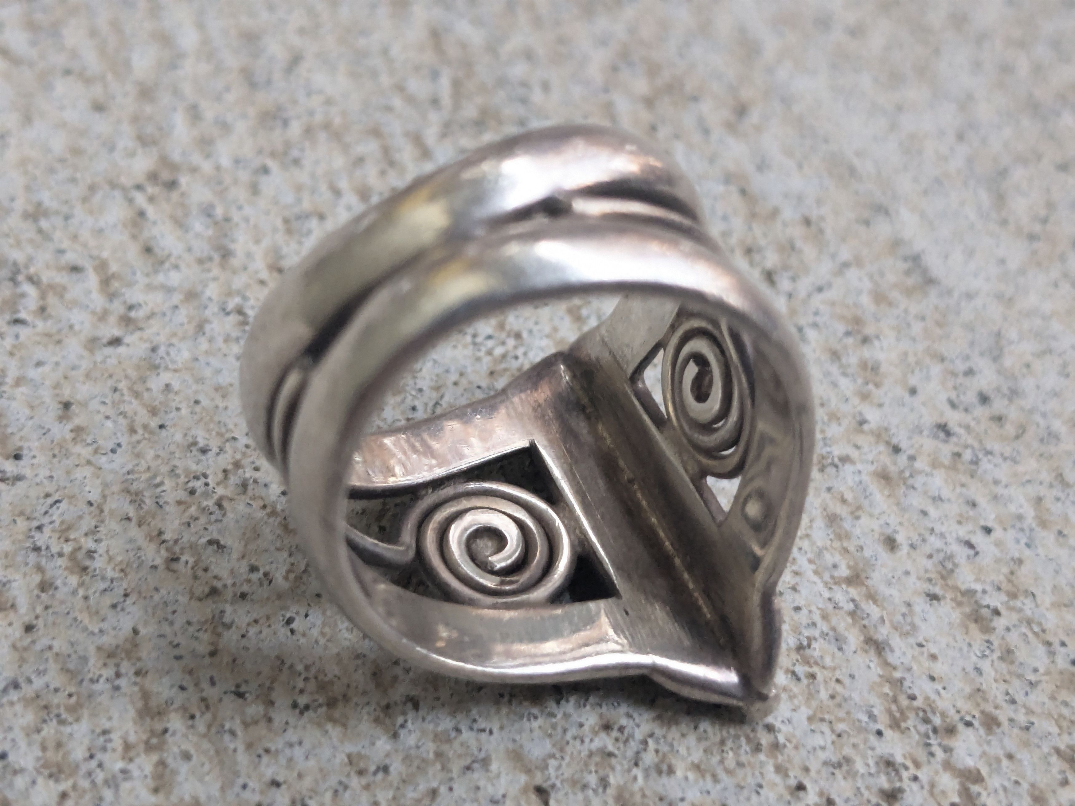 Vintage Vintage Sterling Silver Ring 8.75 Abstract Modern Avant Size ONE SIZE - 6 Thumbnail