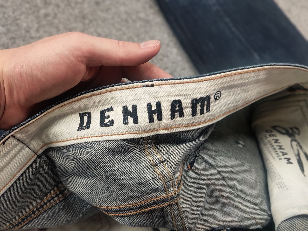 DENHAM Denham the jeanmaker cutter Vintage Japan Denim Faded Jeans Size US 32 / EU 48 - 14 Thumbnail