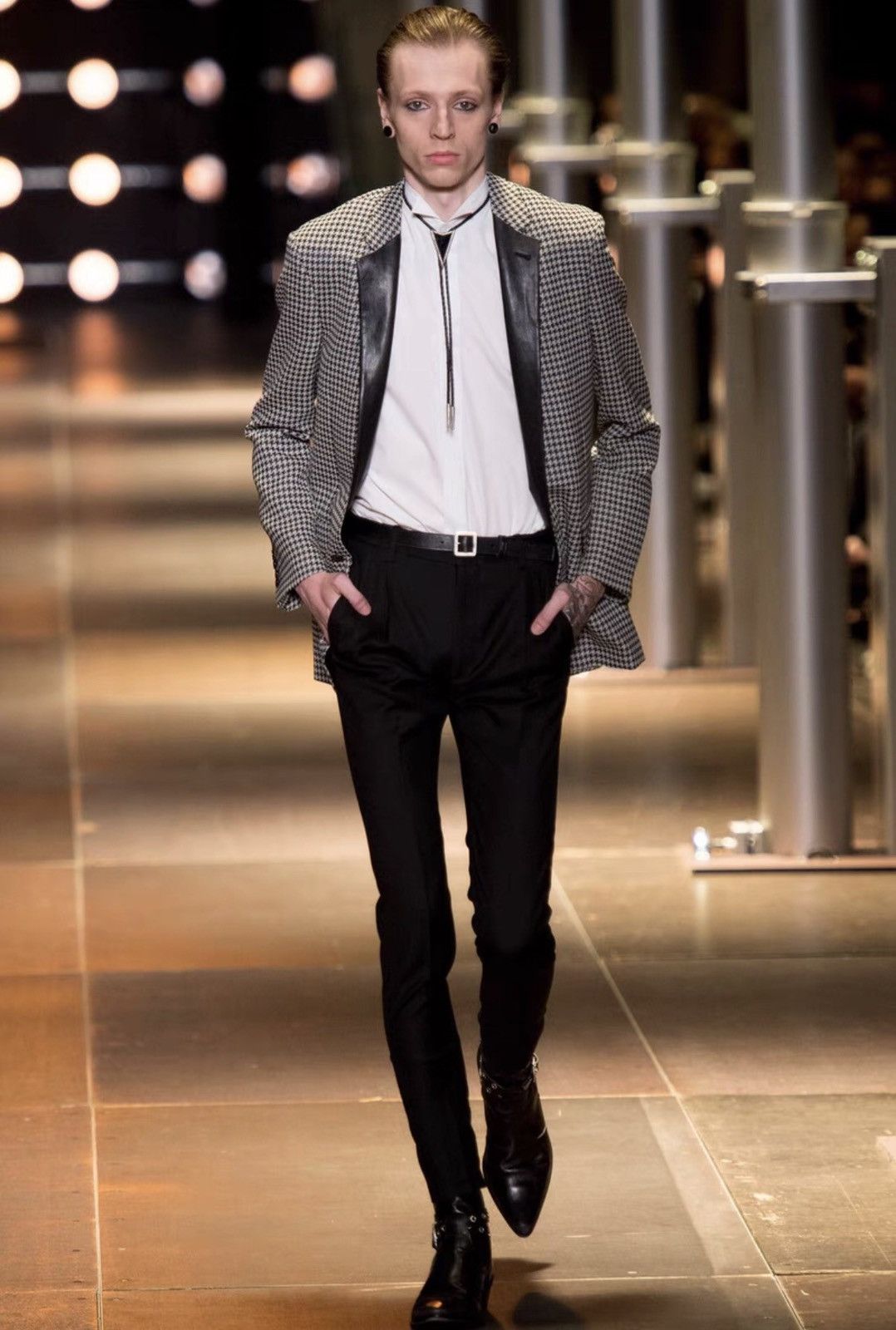 Saint Laurent Paris Saint Laurent (SLP) 14SS Leather Collar Houndstooth Blazer Size US S / EU 44-46 / 1 - 9 Thumbnail