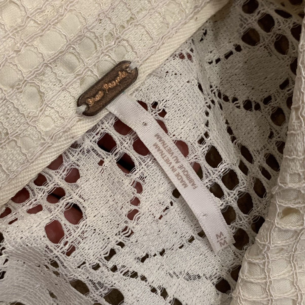 Free People Free People Ivory Crochet Lace Button Down M Sheer Boho Size M / US 6-8 / IT 42-44 - 4 Thumbnail