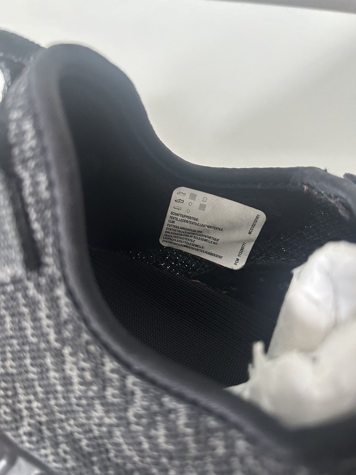 Adidas × Kanye West Adidas Yeezy 350 Boost AQ2659 2015 US 11 Size US 11 / EU 44 - 8 Thumbnail