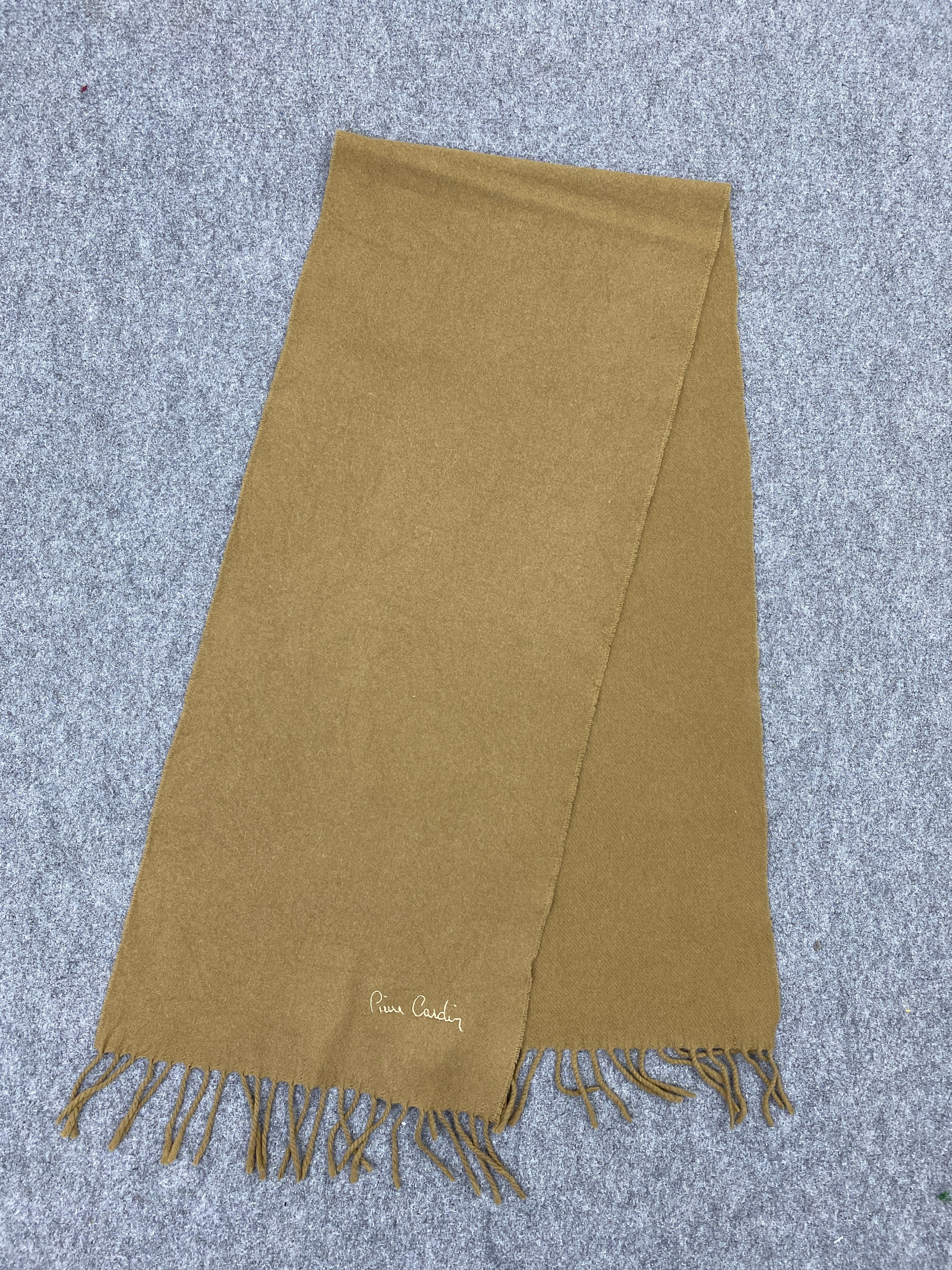Pierre Cardin Vintage Pierre Cardin Scarf / Muffler / Scarf - SC0012 Size ONE SIZE - 5 Thumbnail