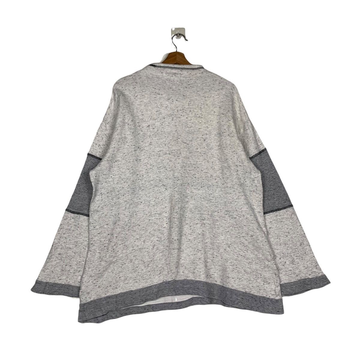 Trussardi TRUSSARDI Embroidery Big Logo Pullover Jumper #1493-C67 Size US L / EU 52-54 / 3 - 7 Thumbnail