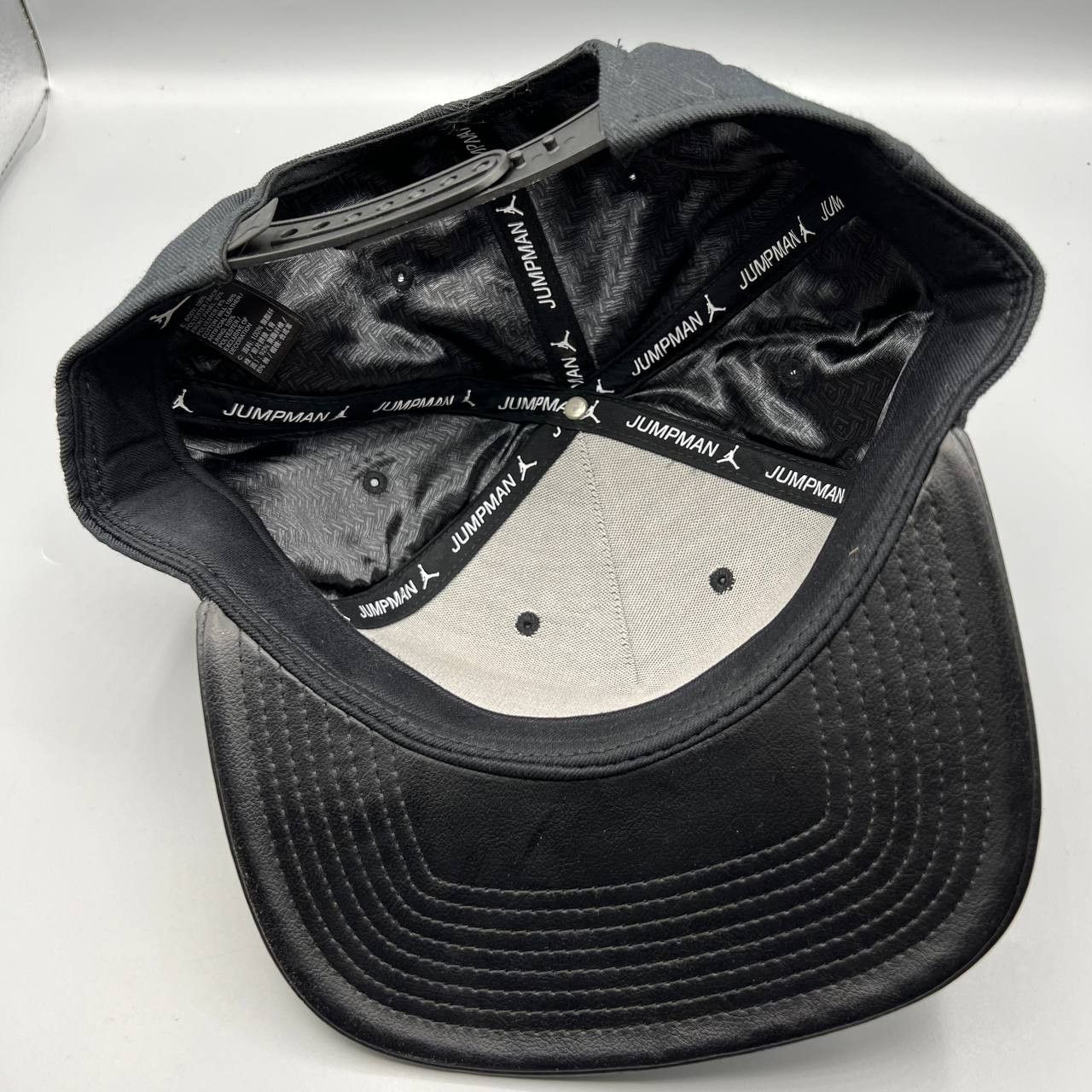 Jordan Brand Air Jordan Hat Men Chinese New Year Snap Back Leather Brim Size ONE SIZE - 5 Thumbnail