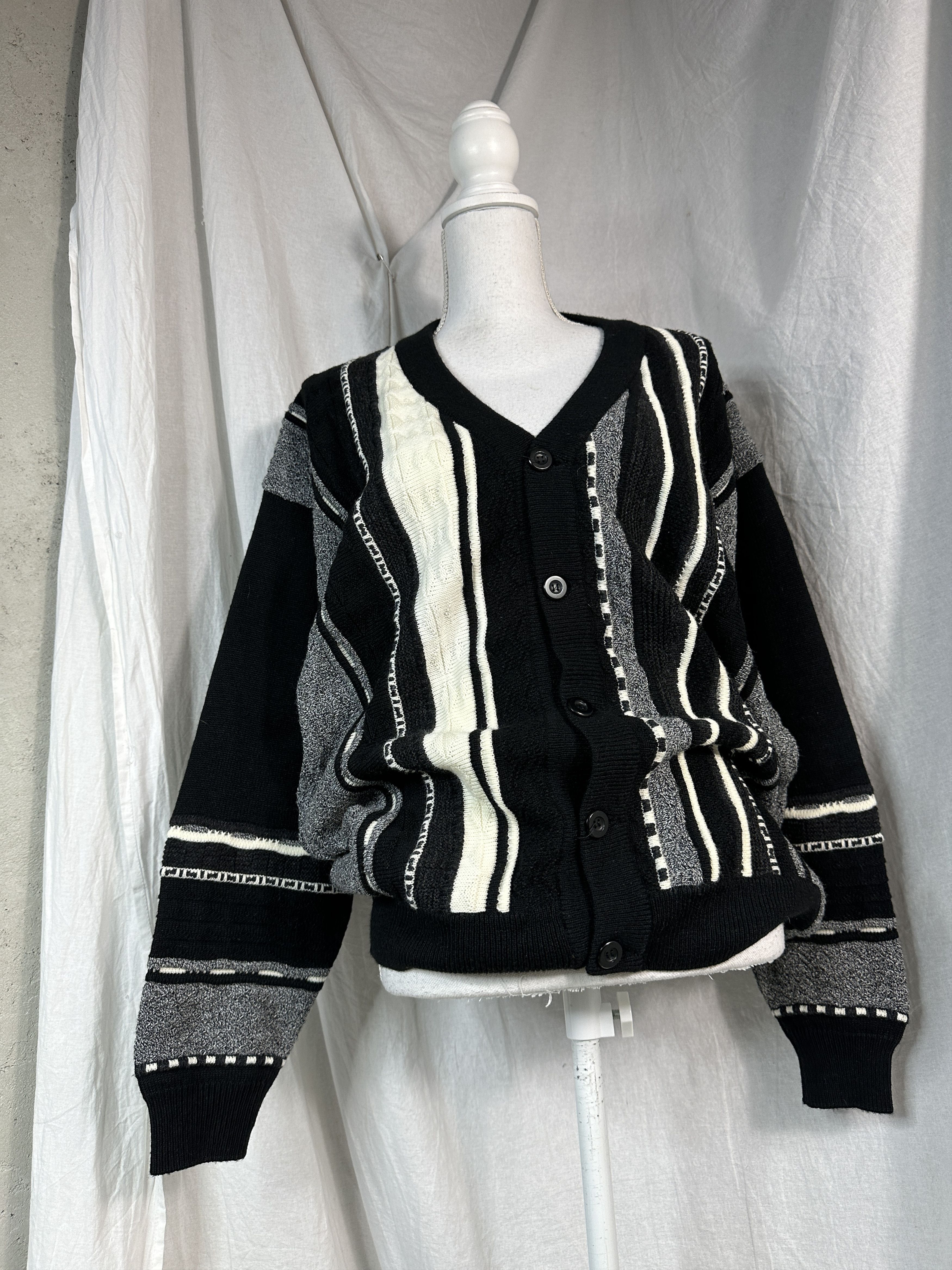 Vintage Vintage Structured Sweater Size US XL / EU 56 / 4 - 1 Thumbnail