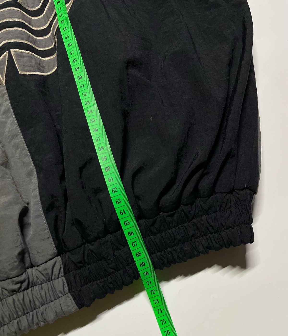 Adidas × Vintage Adidas Trefoil Biglogo a Embroidery 80s vintage windbreaker Size US L / EU 52-54 / 3 - 13 Thumbnail