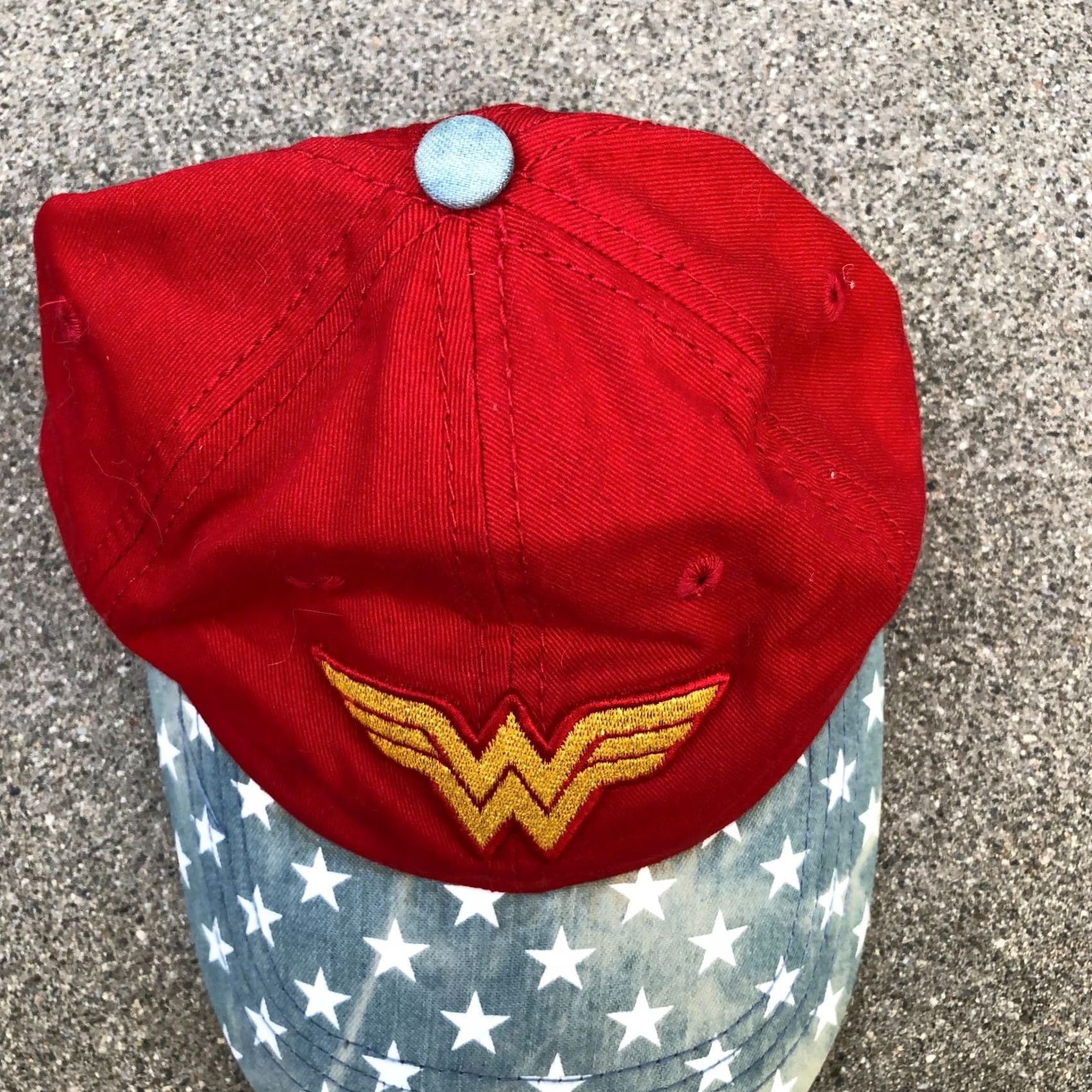 DC Comics WONDER WOMAN Baseball Hat Unisex Adult Red Adjustable Cap Super Hero Cap Size ONE SIZE - 3 Thumbnail