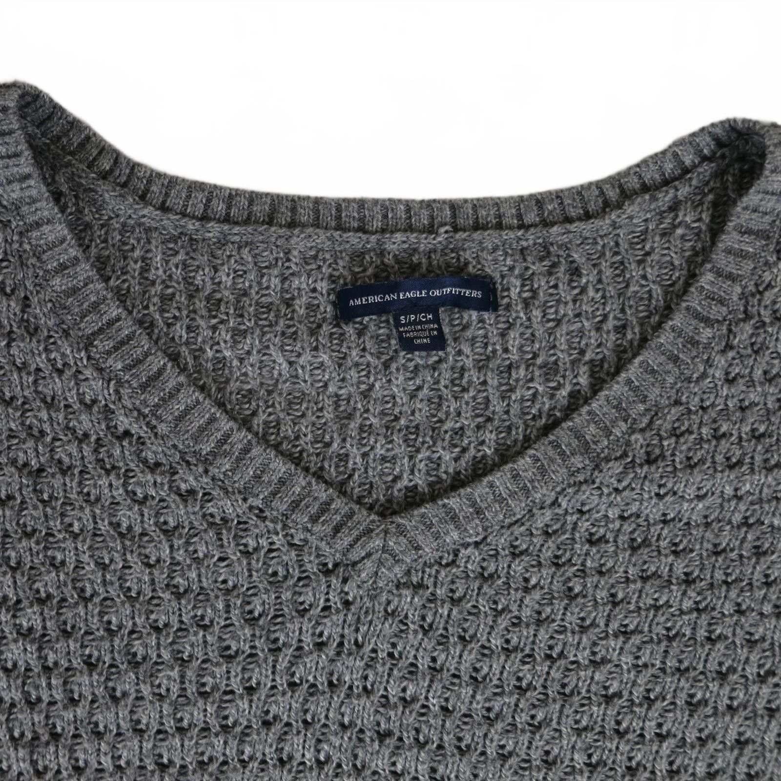 American Eagle Outfitters Women's Small American Eagle Outfitters Gray V-Neck Sweater Size S / US 4 / IT 40 - 3 Thumbnail