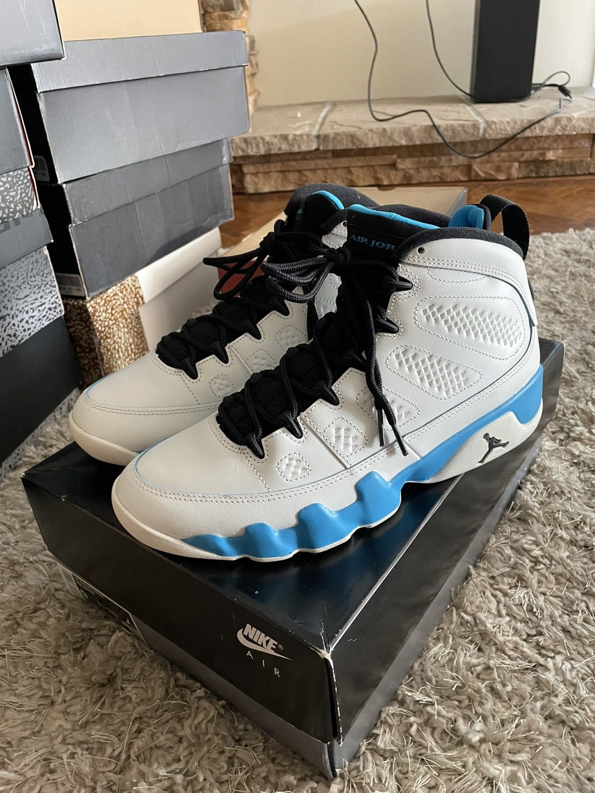 Jordan Brand Jordan 9 Pantone Sz 9 Size US 9 / EU 42 - 1 Thumbnail