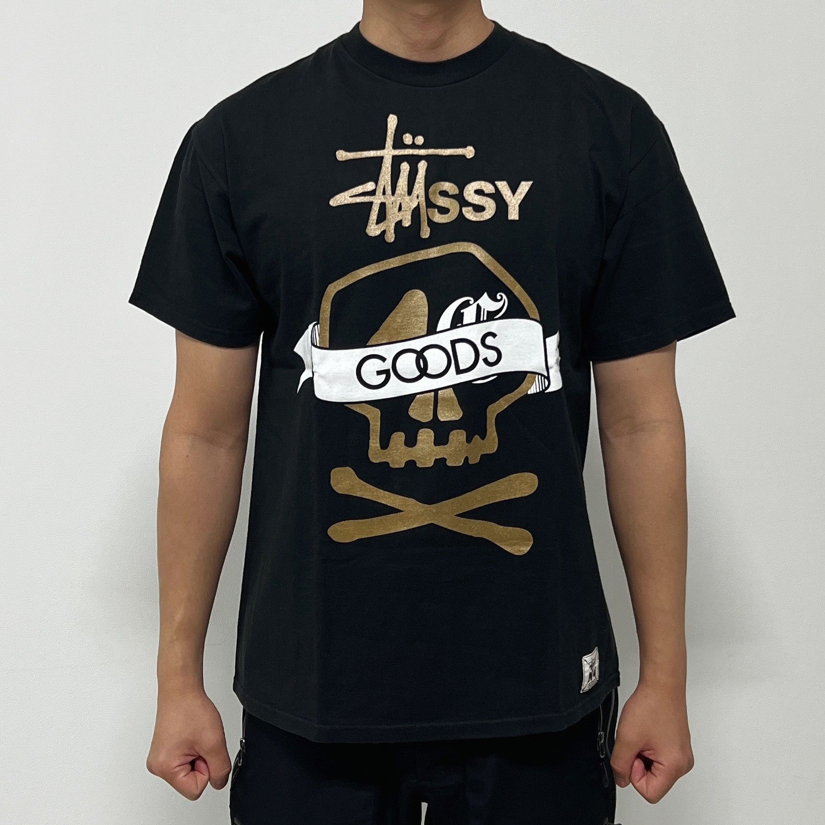Stussy STUSSY x GOODS SEATTLE CHAPT 4th ANNIVERSARY Skull T-Shirt Size US L / EU 52-54 / 3 - 1 Thumbnail