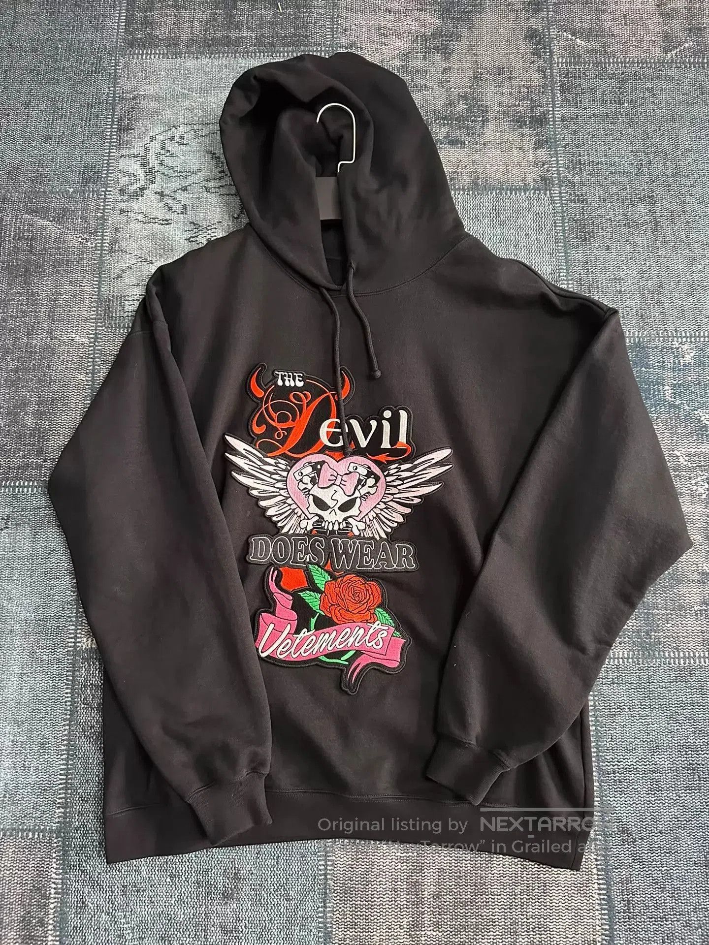 Vetements Black Graphic Hoodie with Skull and Rose Design. Size US XS / EU 42 / 0 - 1 Thumbnail