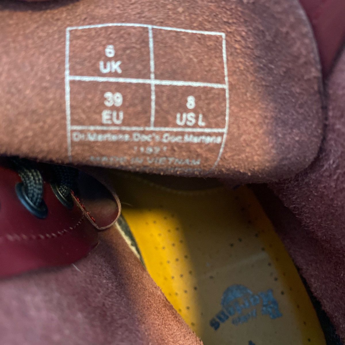 Dr. Martens Dr Martens Cherry Red shoes Size US 7 / EU 40 - 6 Thumbnail