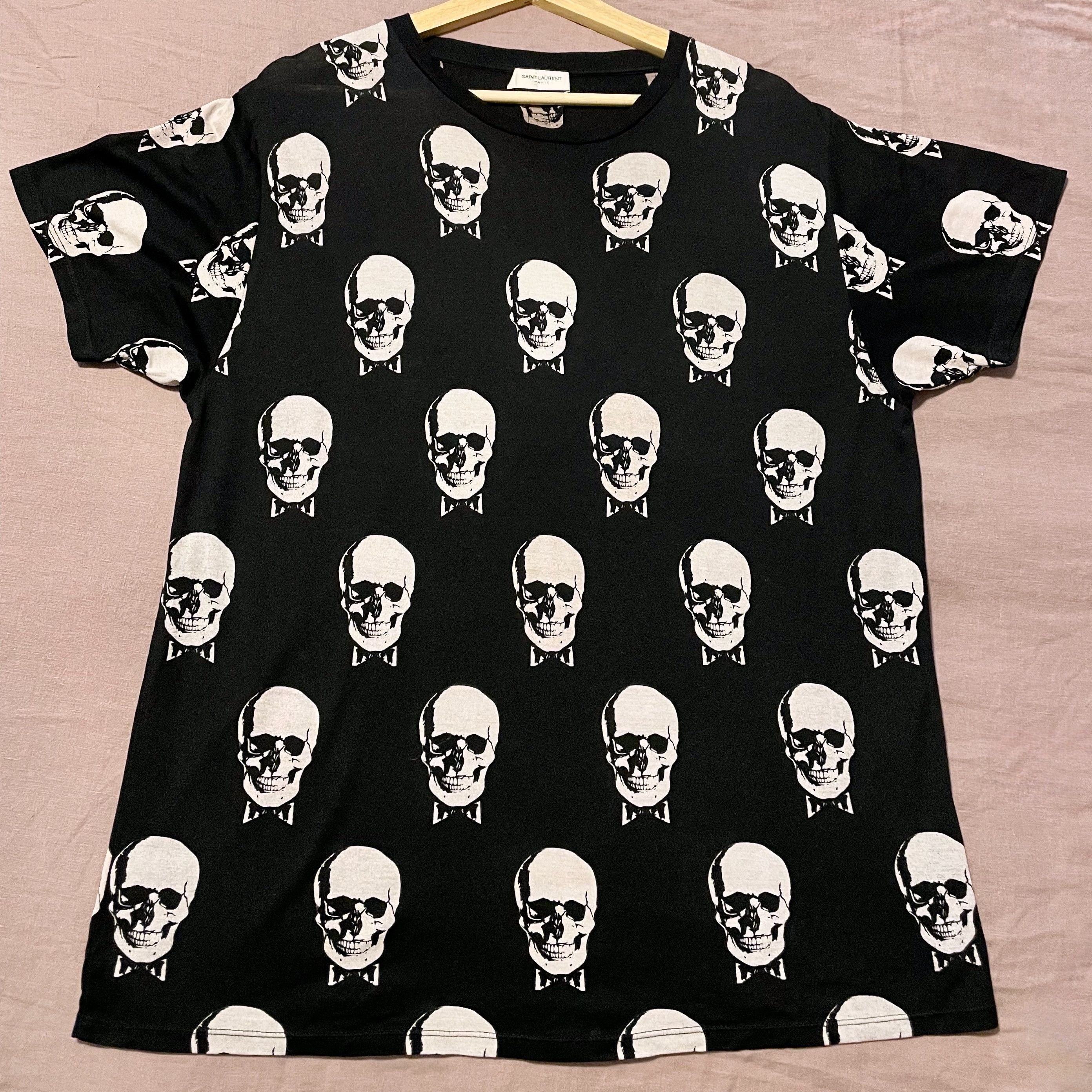 Saint Laurent Paris Saint Laurent Skull & Bow Tie Unisex T-Shirt, Black & Cream Size US L / EU 52-54 / 3 - 6 Thumbnail