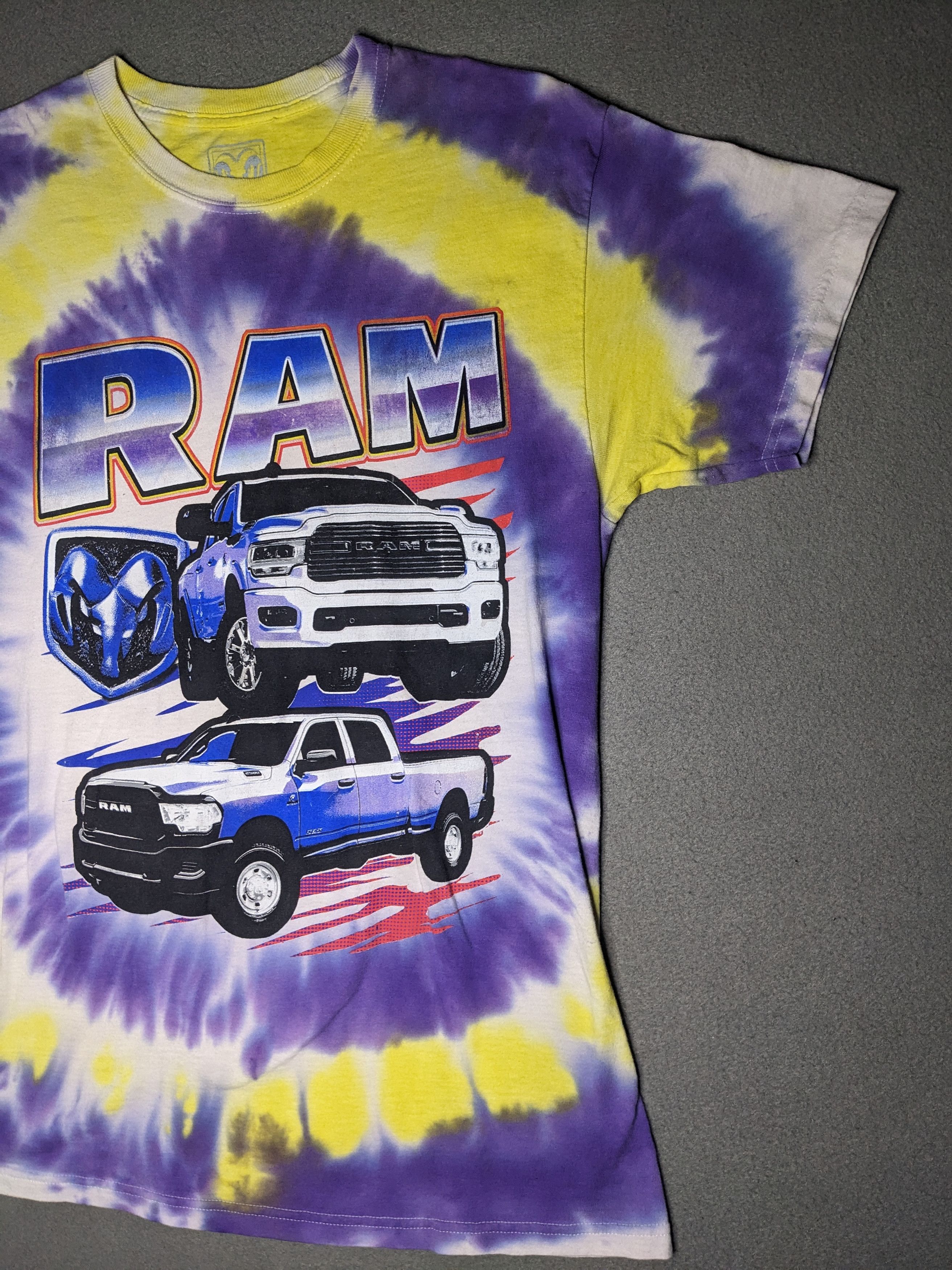 Vintage Dodge Ram Graphic Tee Tie Dye Medium Shirt Purple/Yellow Size US M / EU 48-50 / 2 - 5 Thumbnail