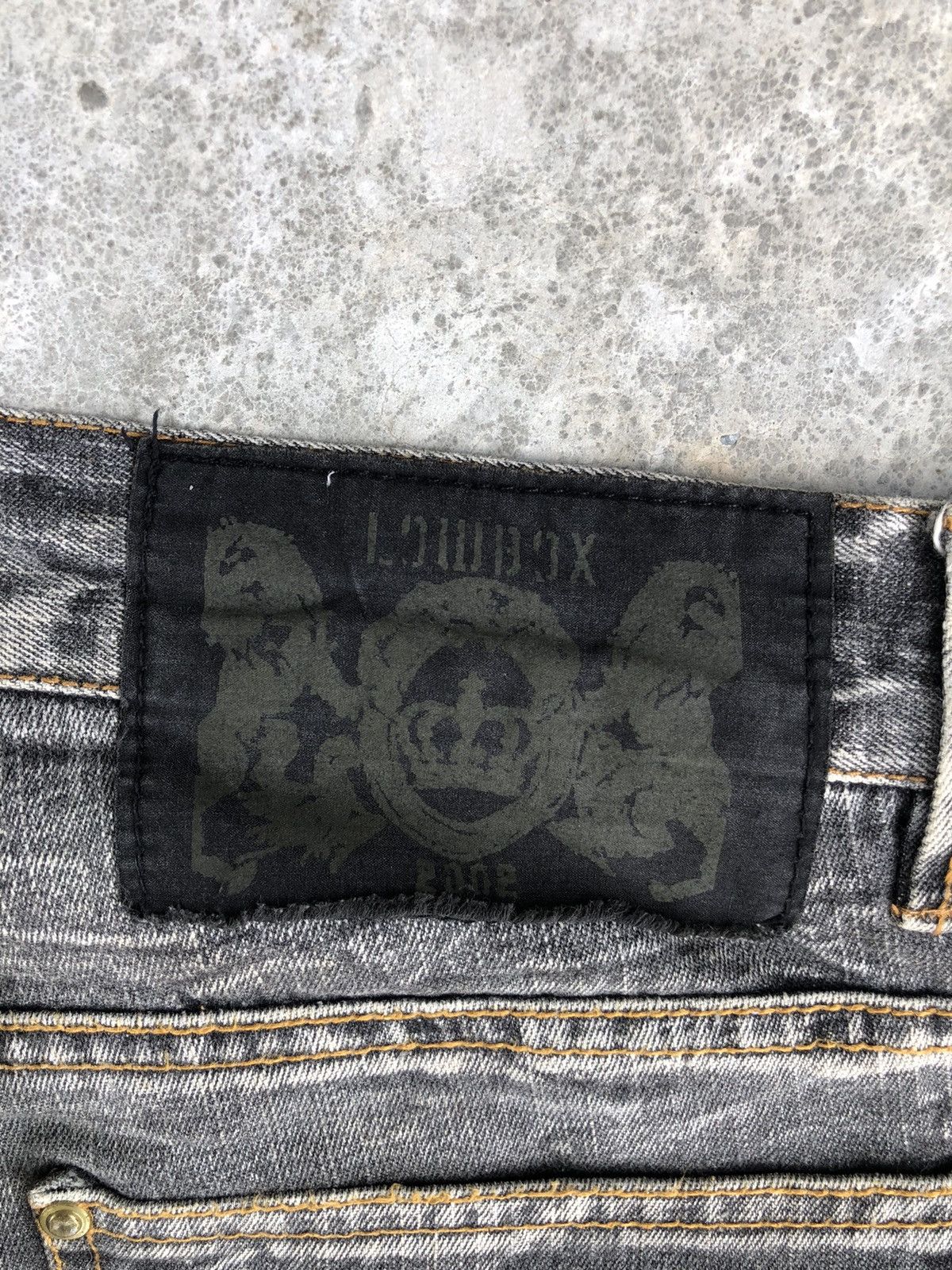 If Six Was Nine Japanese Lowbox Flared Jeans Distressed Size US 32 / EU 48 - 16 Thumbnail