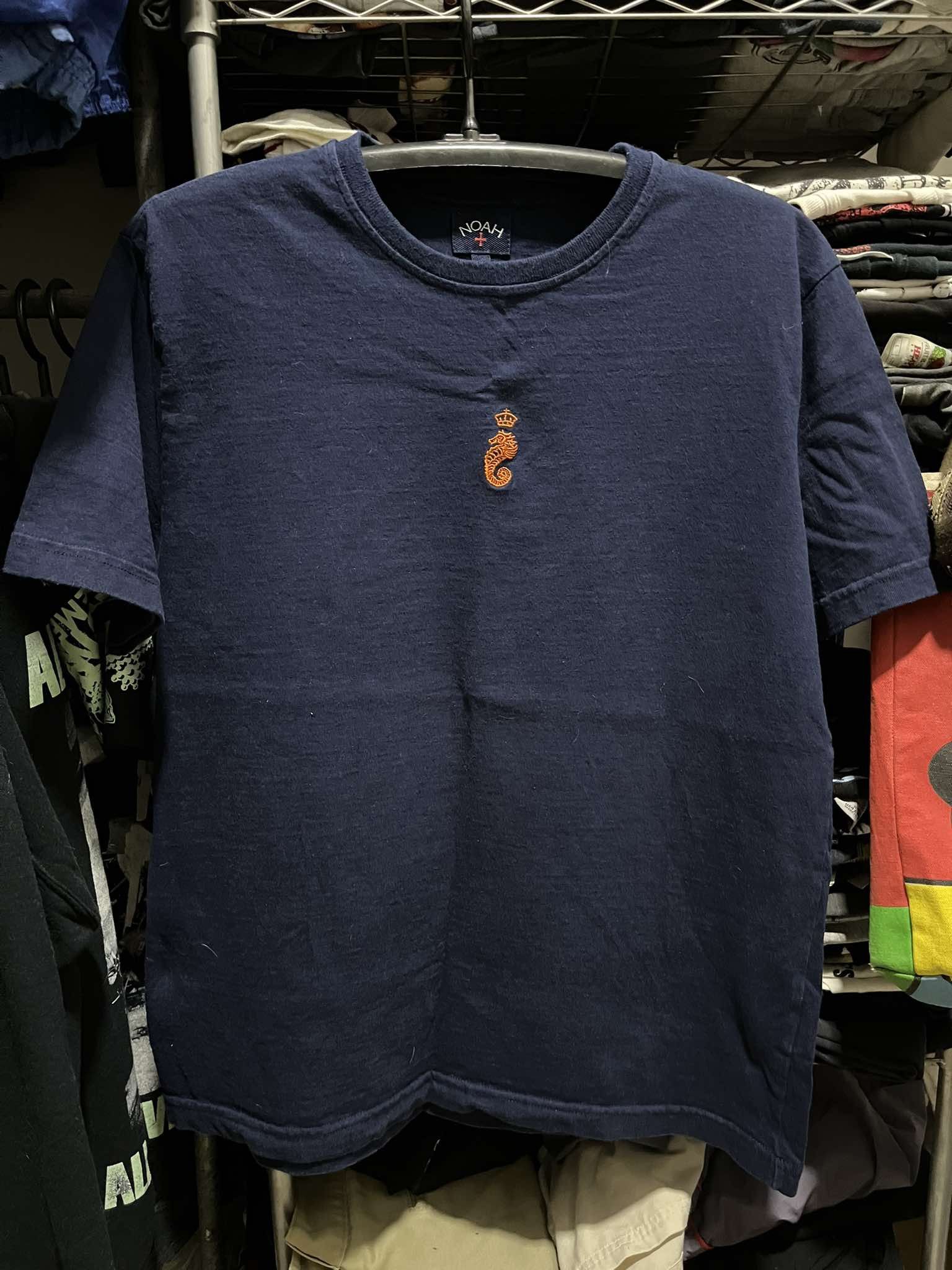 Noah Noah NYC Skateboard Seahorse Tee Embroidered Size US L / EU 52-54 / 3 - 1 Thumbnail