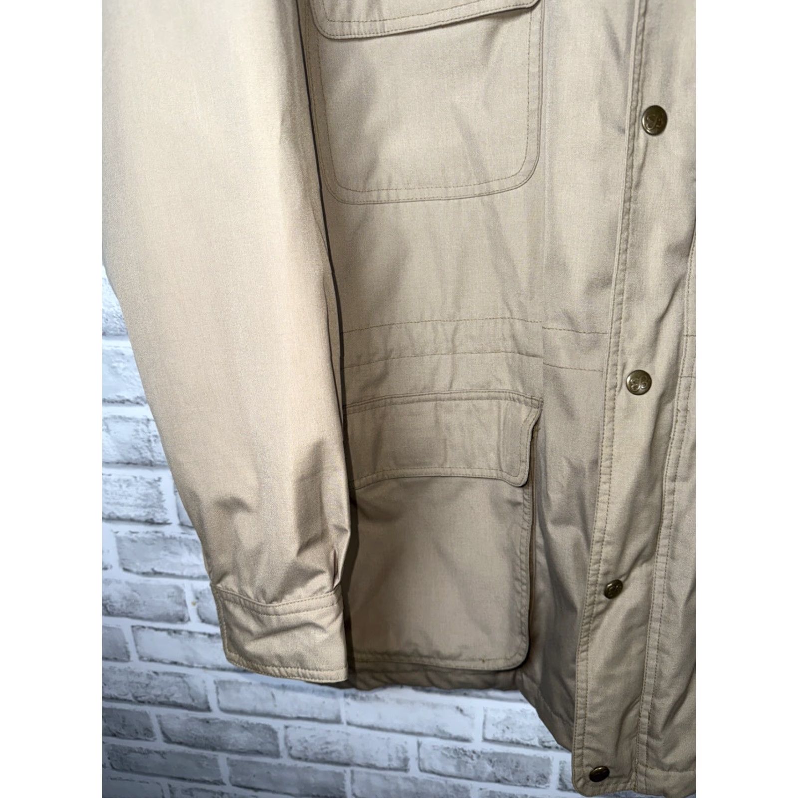 Eddie Bauer VINTAGE Eddie Bauer Jacket Parka Mens L Beige Wool Plaid Noned Barn Work Size US L / EU 52-54 / 3 - 5 Thumbnail