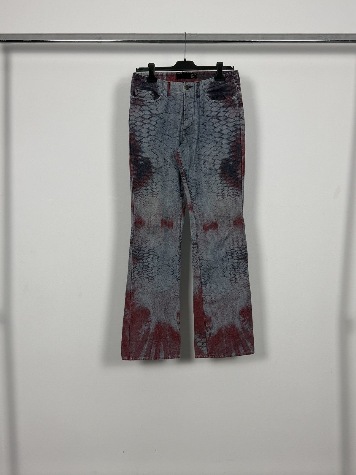 Roberto Cavalli Roberto Cavalli S/S2001 Flared Bleeding Python Scale Jeans Size 30" / US 8 / IT 44 - 1 Thumbnail