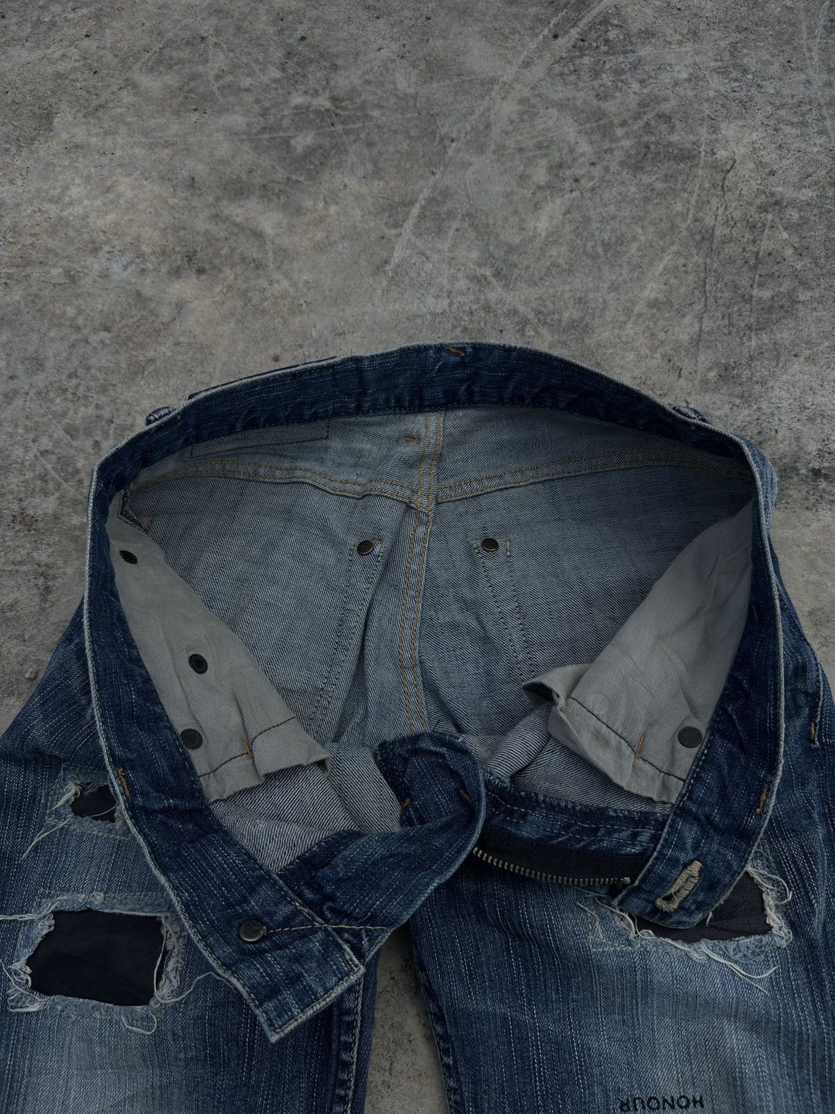 Le Grande Bleu (L.G.B.) 2000s Rare L.G.B. Leather Patch Cross Denim Size US 32 / EU 48 - 5 Thumbnail
