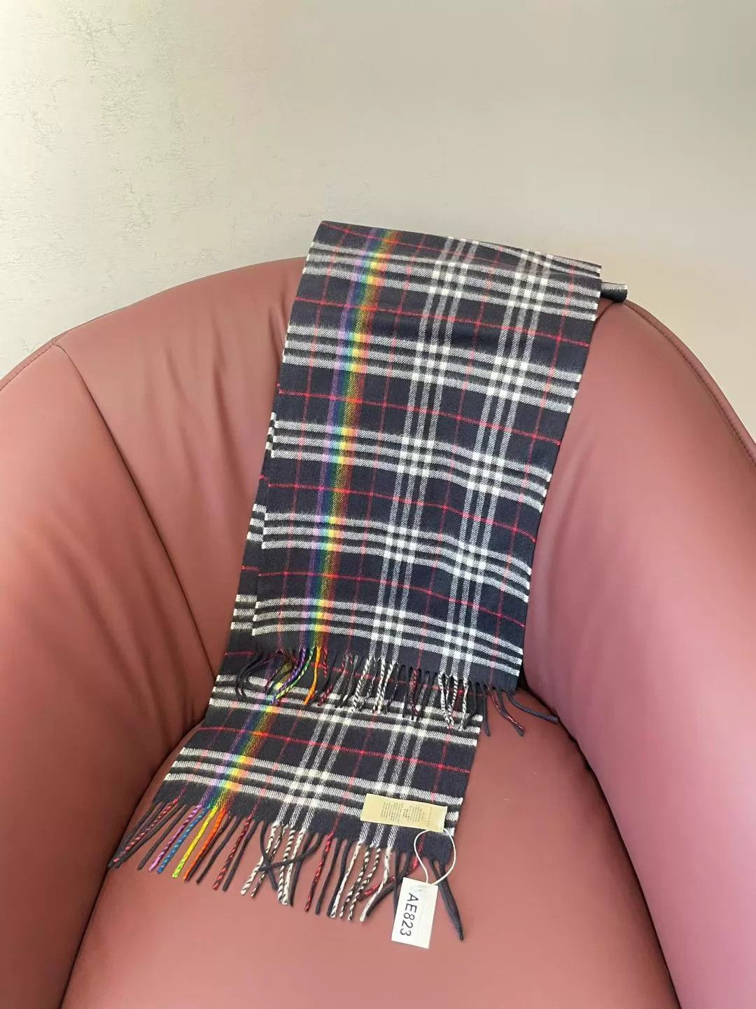 Burberry Burberry 100% Cashmere Rainbow Unisex Scarf 168x30 AE823 Size ONE SIZE - 7 Thumbnail
