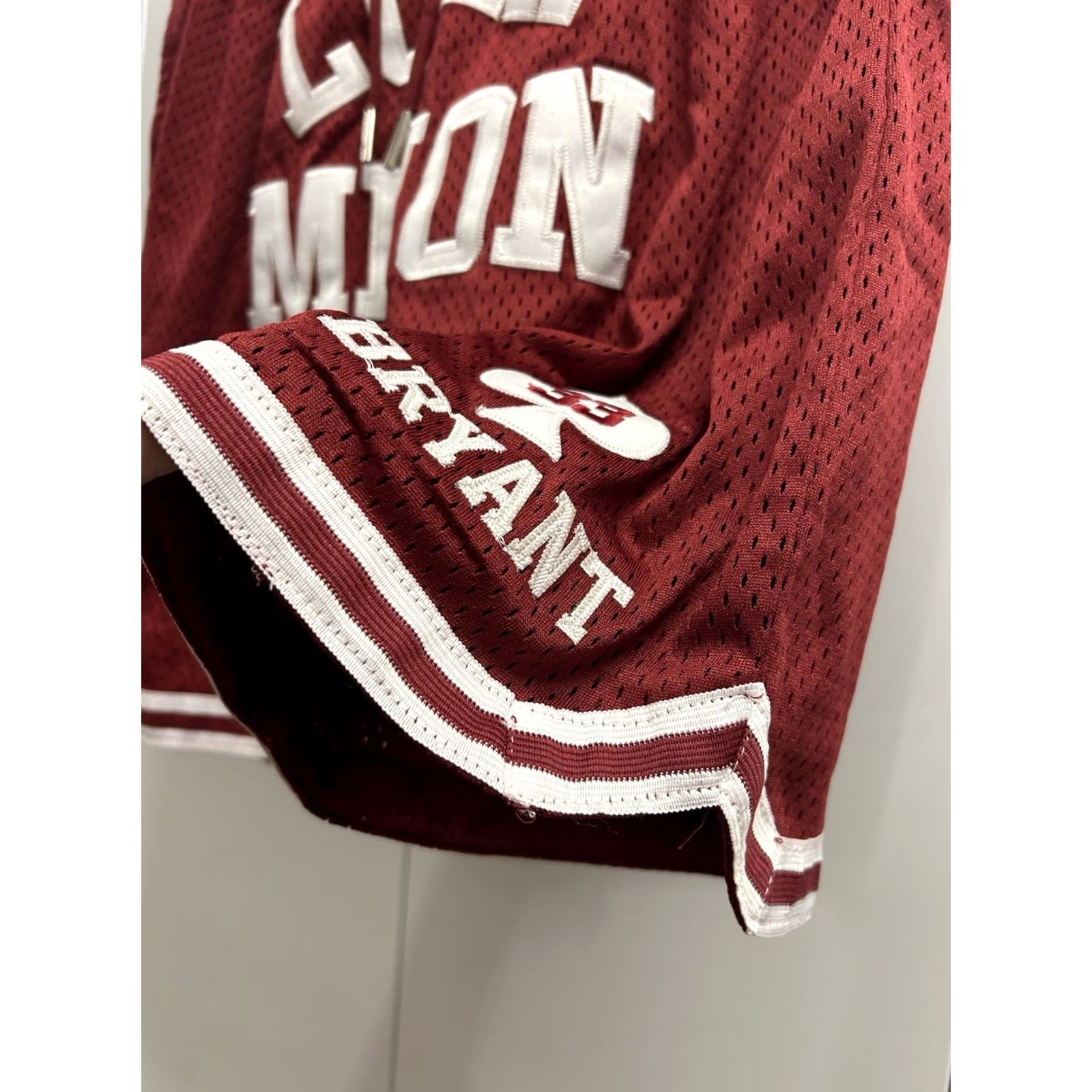 Vintage Headgear Classics Basketball Short Men S Red Solid Drawstring Logo Mid Rise 10-12in Classic 33 Kobe Bryant Summer School Sports Shirt? Size US 29 - 6 Thumbnail