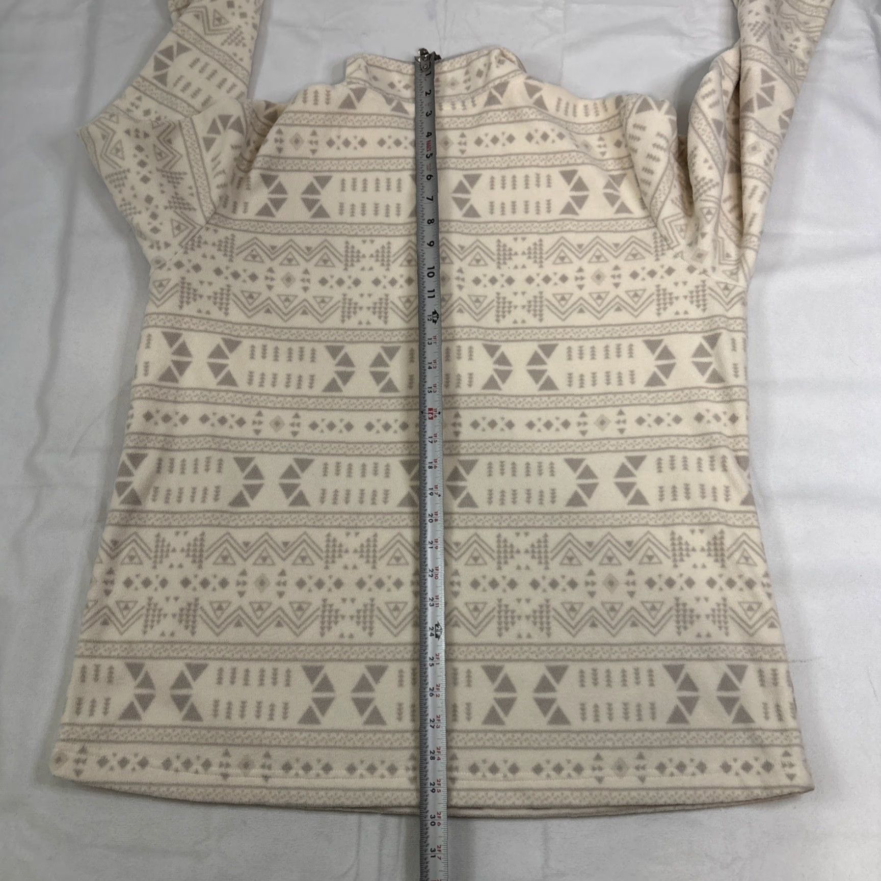 Duluth Trading Company Duluth Trading Co. Fleece Shirt Jacket Southwestern XL Women Pullover Long Sleeve Beige Collared Polyester Newsletter? Size XL / US 12-14 / IT 48-50 - 7 Thumbnail