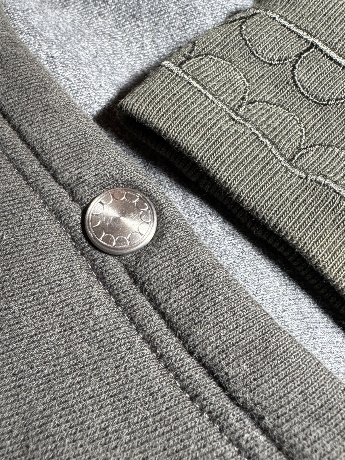 Original Fake Kaws Originalfake raglan hoodie japanese ape nigo archive Size US L / EU 52-54 / 3 - 4 Thumbnail