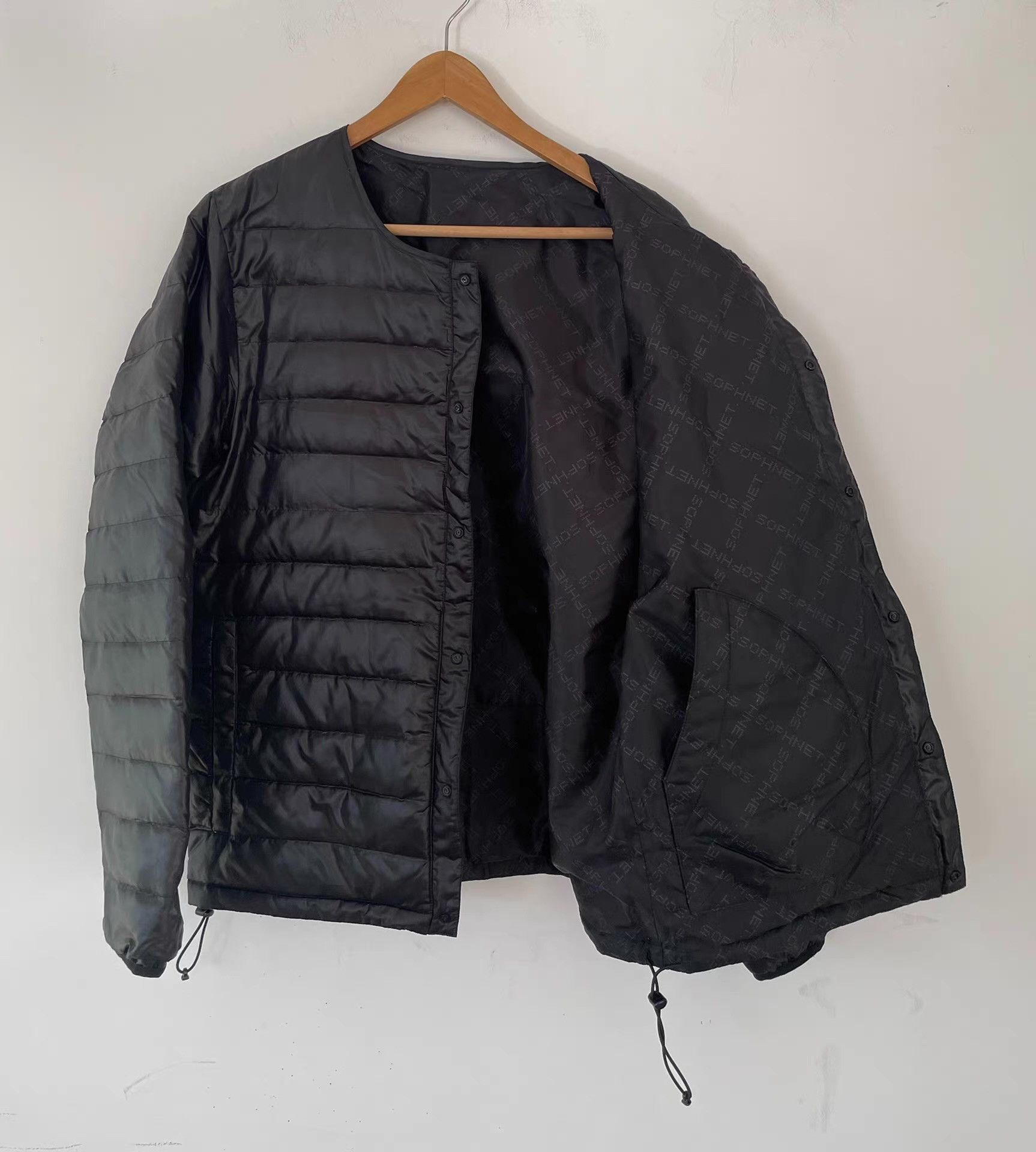 Sophnet. Sophnet Men's LightweightGooseDow Collarless Down Jacket Ｑ21 Size US M / EU 48-50 / 2 - 3 Thumbnail